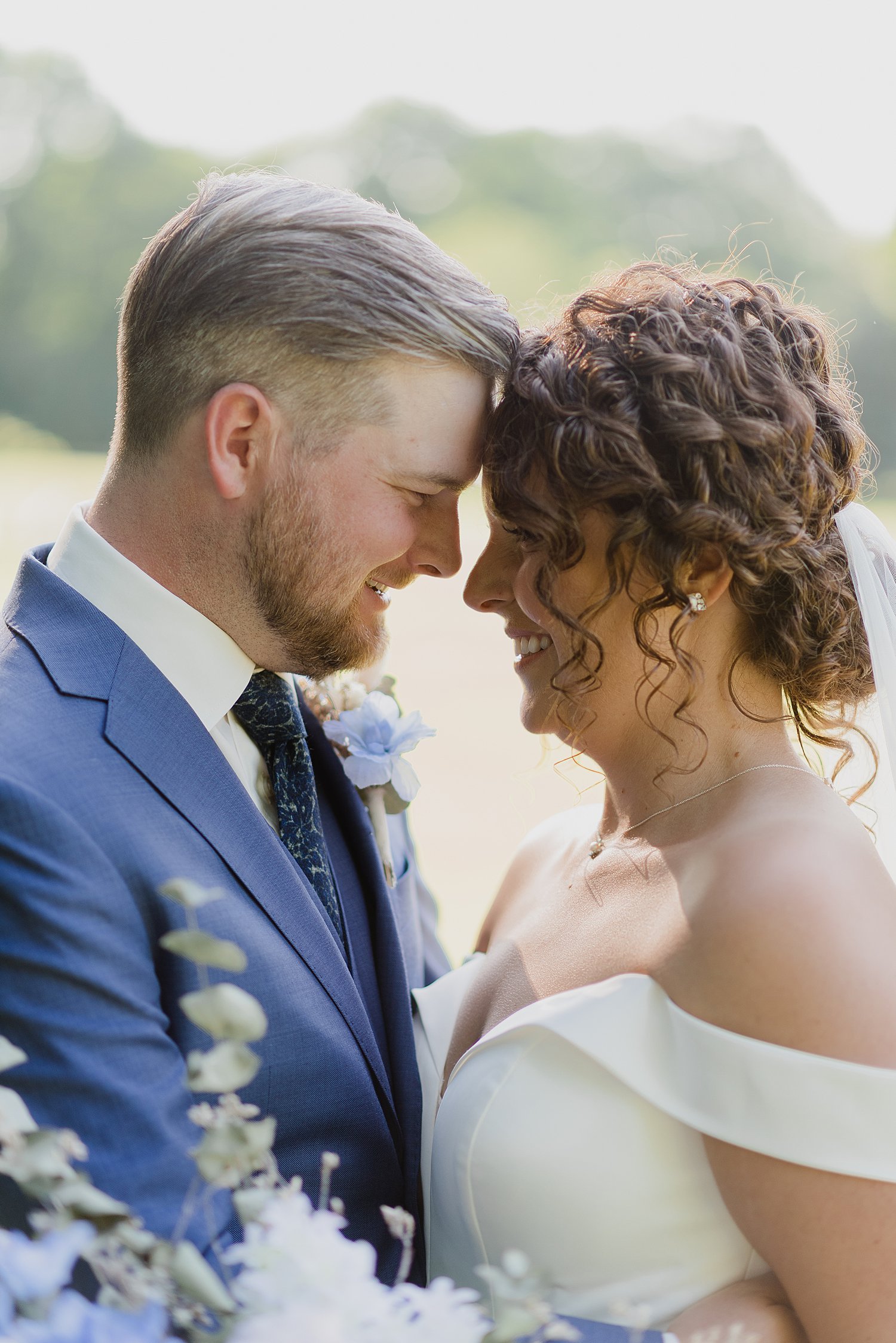 Elegant Summer Backyard Tented Wedding in Sydenham, Ontario | Prince Edward County Wedding Photographer | Holly McMurter Photographs_0054.jpg