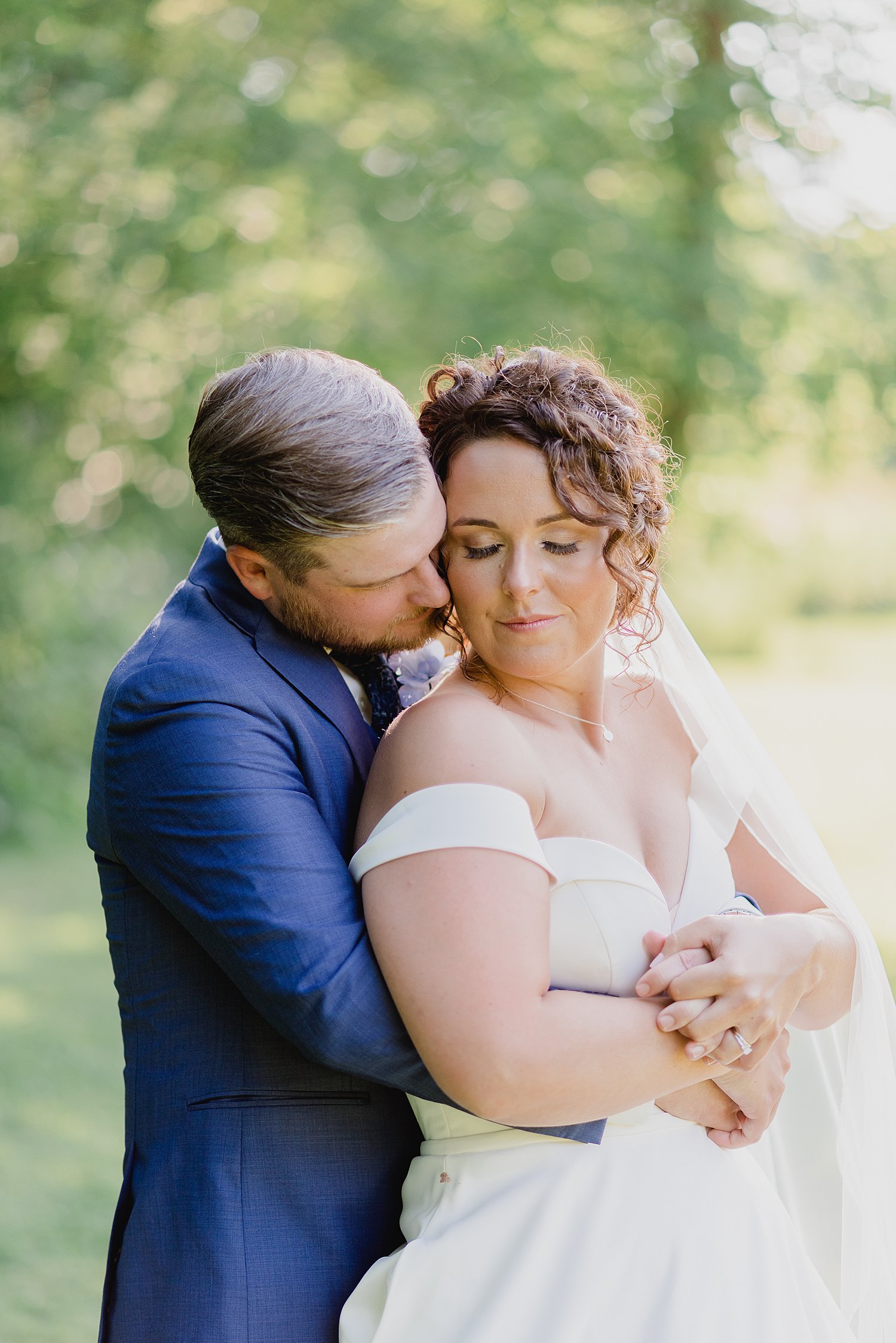 Elegant Summer Backyard Tented Wedding in Sydenham, Ontario | Prince Edward County Wedding Photographer | Holly McMurter Photographs_0059.jpg