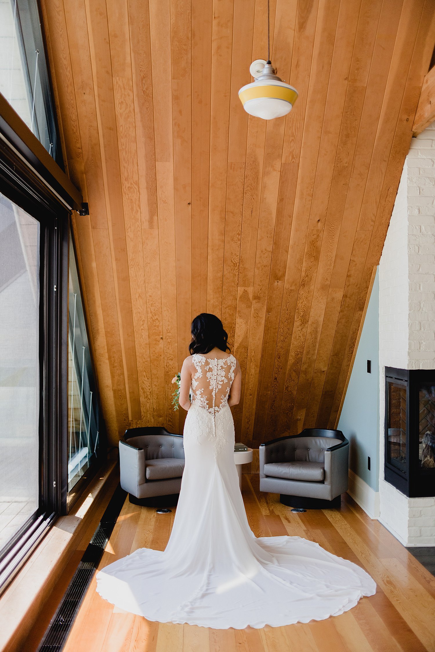 Intimate Micro Wedding at the Drake Devonshire in Prince Edward County | Prince Edward County Wedding Photographer | Holly McMurter Photographs_0024.jpg