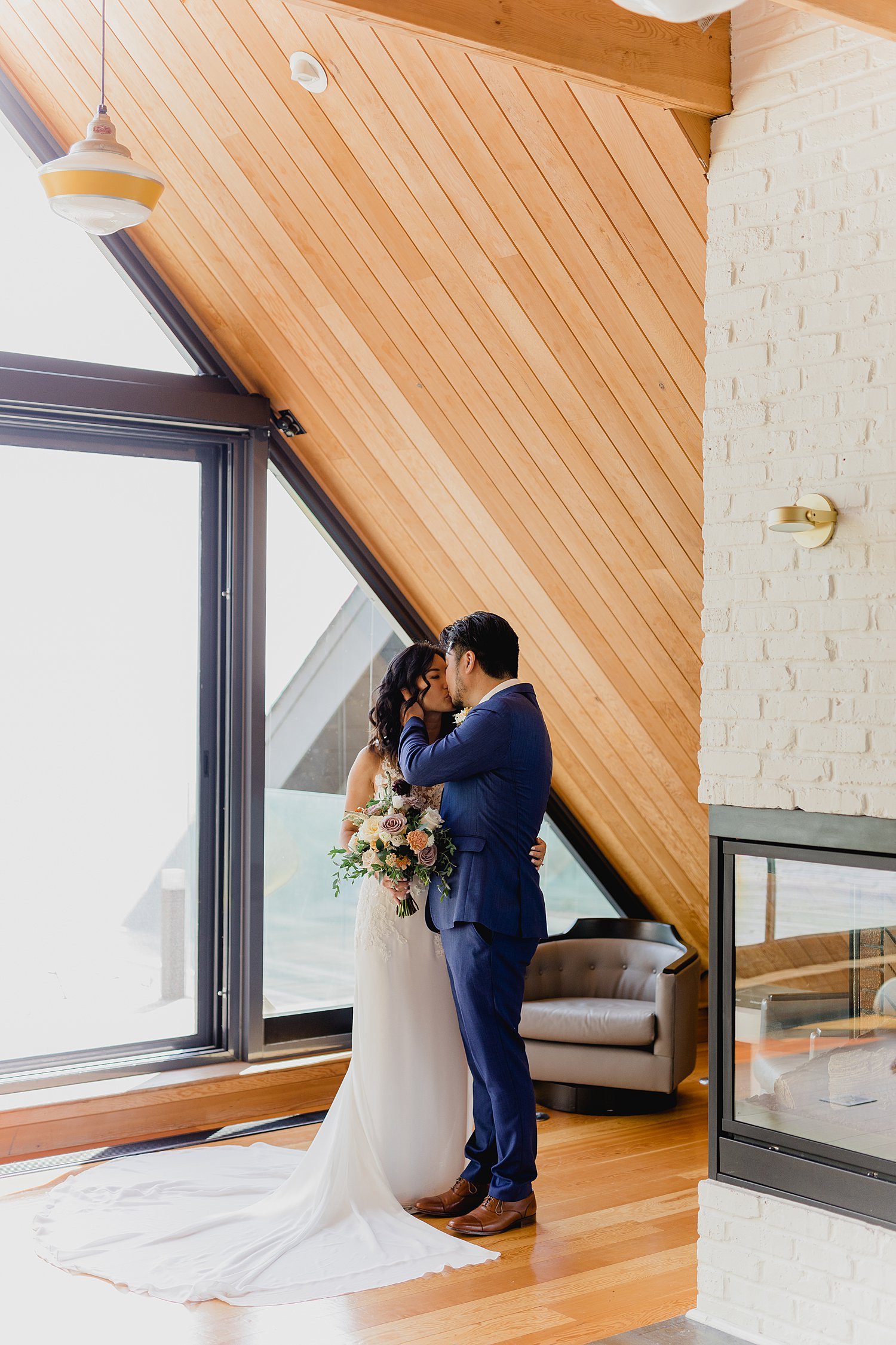 Intimate Micro Wedding at the Drake Devonshire in Prince Edward County | Prince Edward County Wedding Photographer | Holly McMurter Photographs_0043.jpg