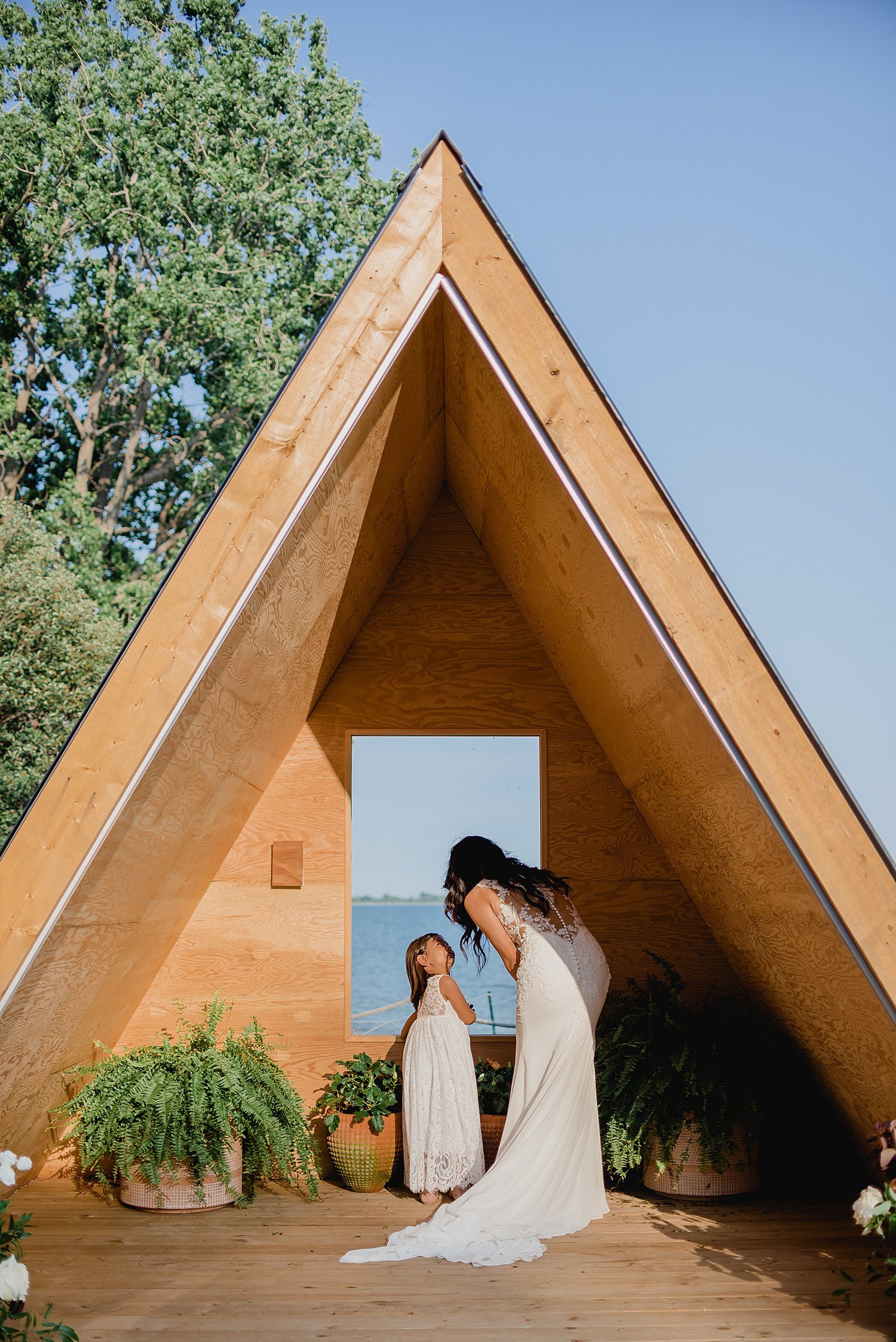 Intimate Micro Wedding at the Drake Devonshire in Prince Edward County | Prince Edward County Wedding Photographer | Holly McMurter Photographs_0093.jpg