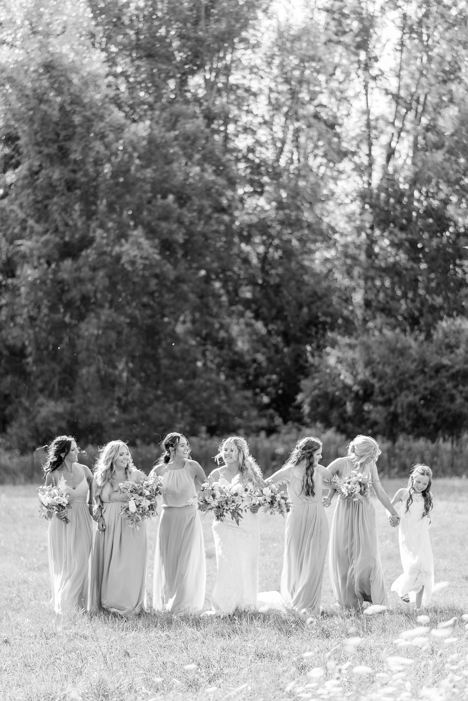 A Summer Wedding in Prince Edward County | Prince Edward County Wedding Photographer | Holly McMurter Photographs_0062.jpg