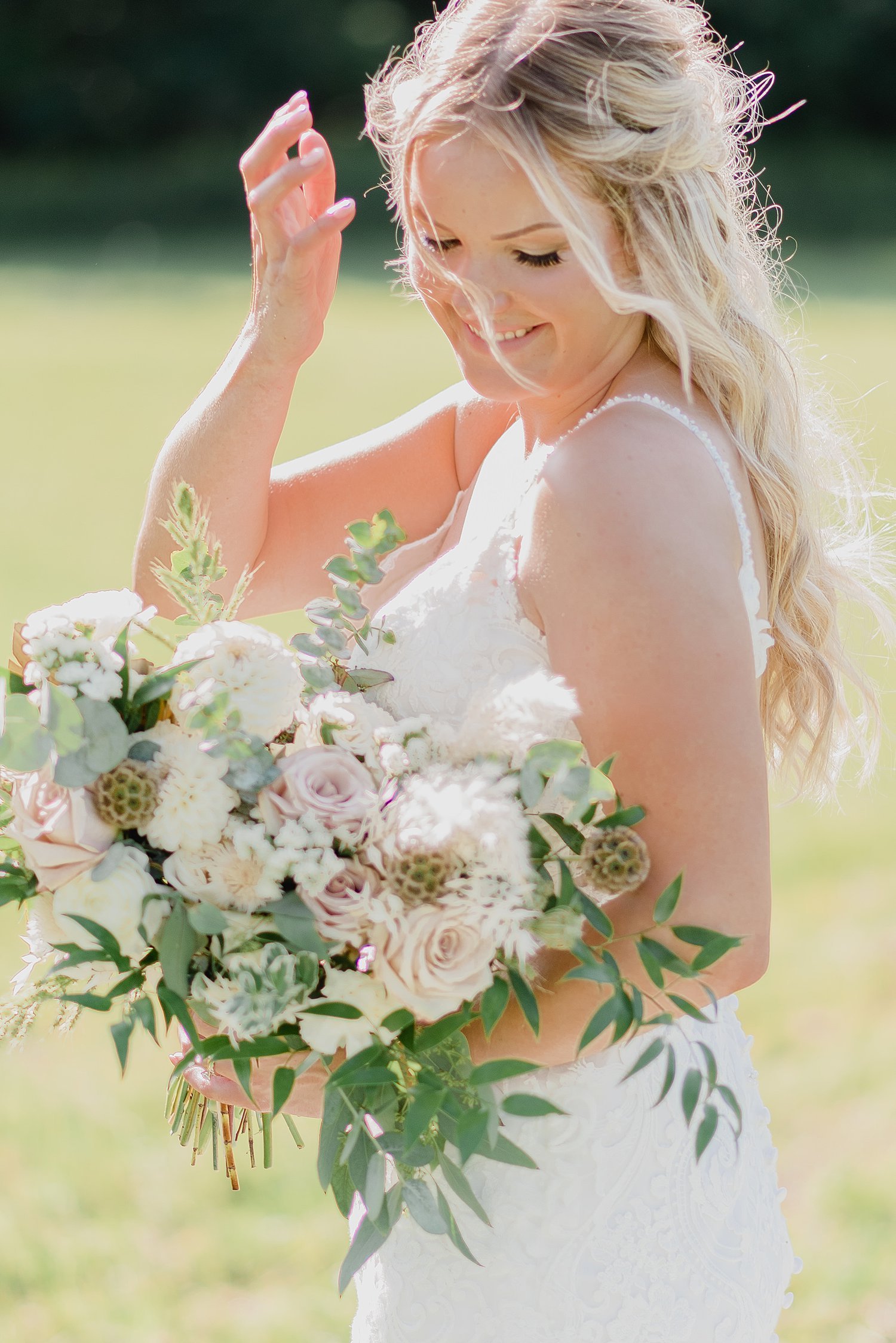 A Summer Wedding in Prince Edward County | Prince Edward County Wedding Photographer | Holly McMurter Photographs_0066.jpg
