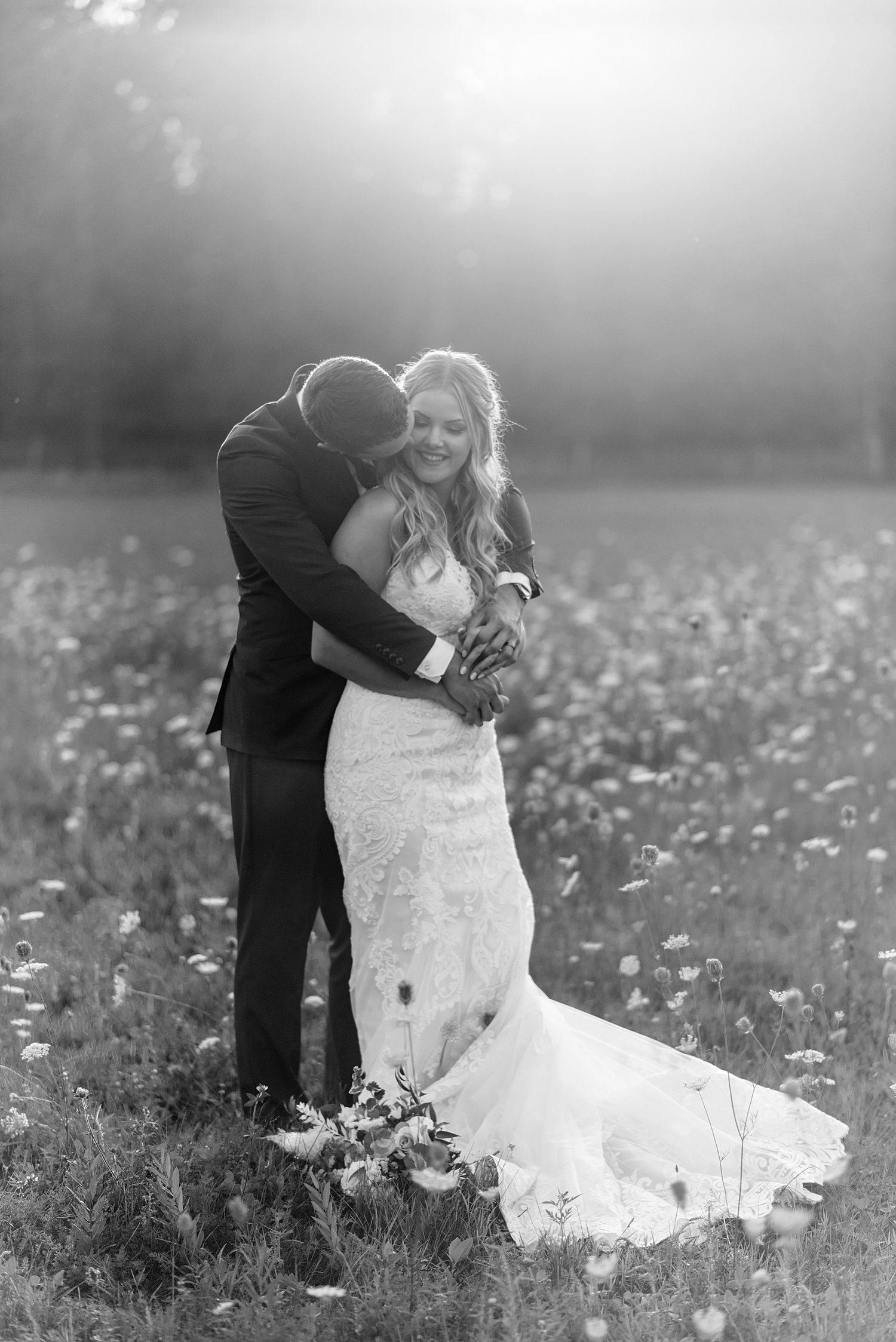 A Summer Wedding in Prince Edward County | Prince Edward County Wedding Photographer | Holly McMurter Photographs_0087.jpg