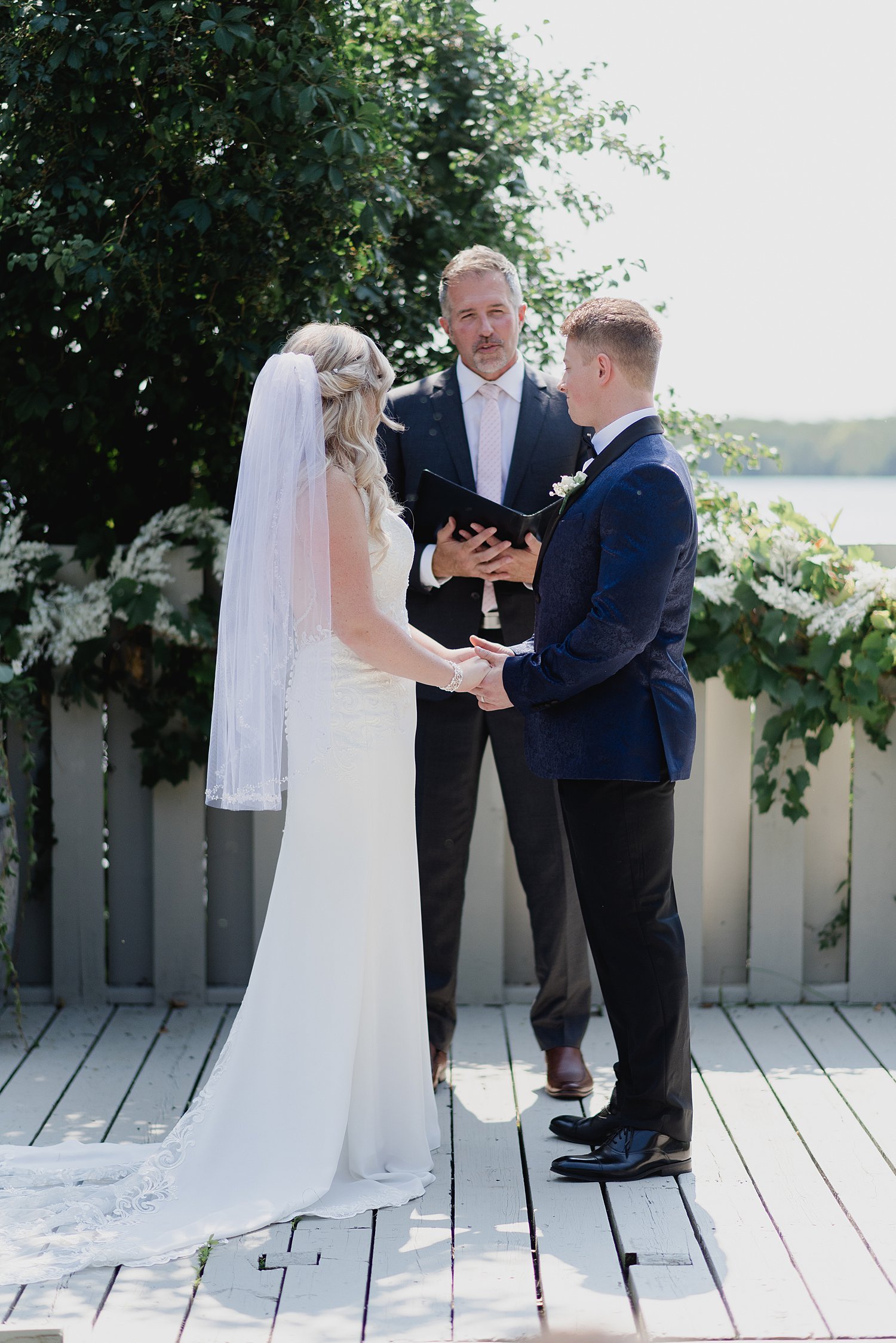Summer Wedding at Lake on the Mountain | Prince Edward County Wedding Photographer | Holly McMurter Photographs_0033.jpg