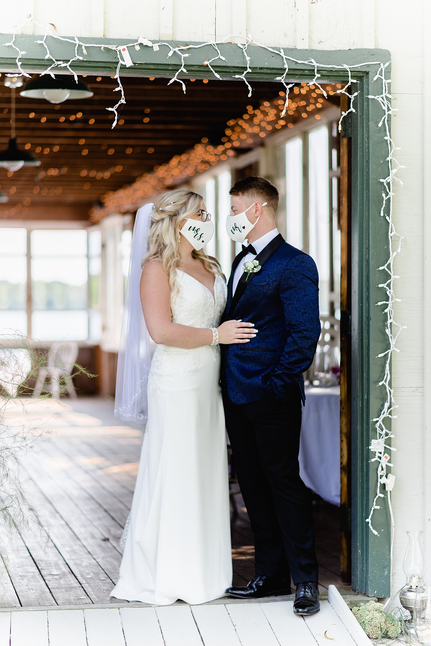 Summer Wedding at Lake on the Mountain | Prince Edward County Wedding Photographer | Holly McMurter Photographs_0047.jpg