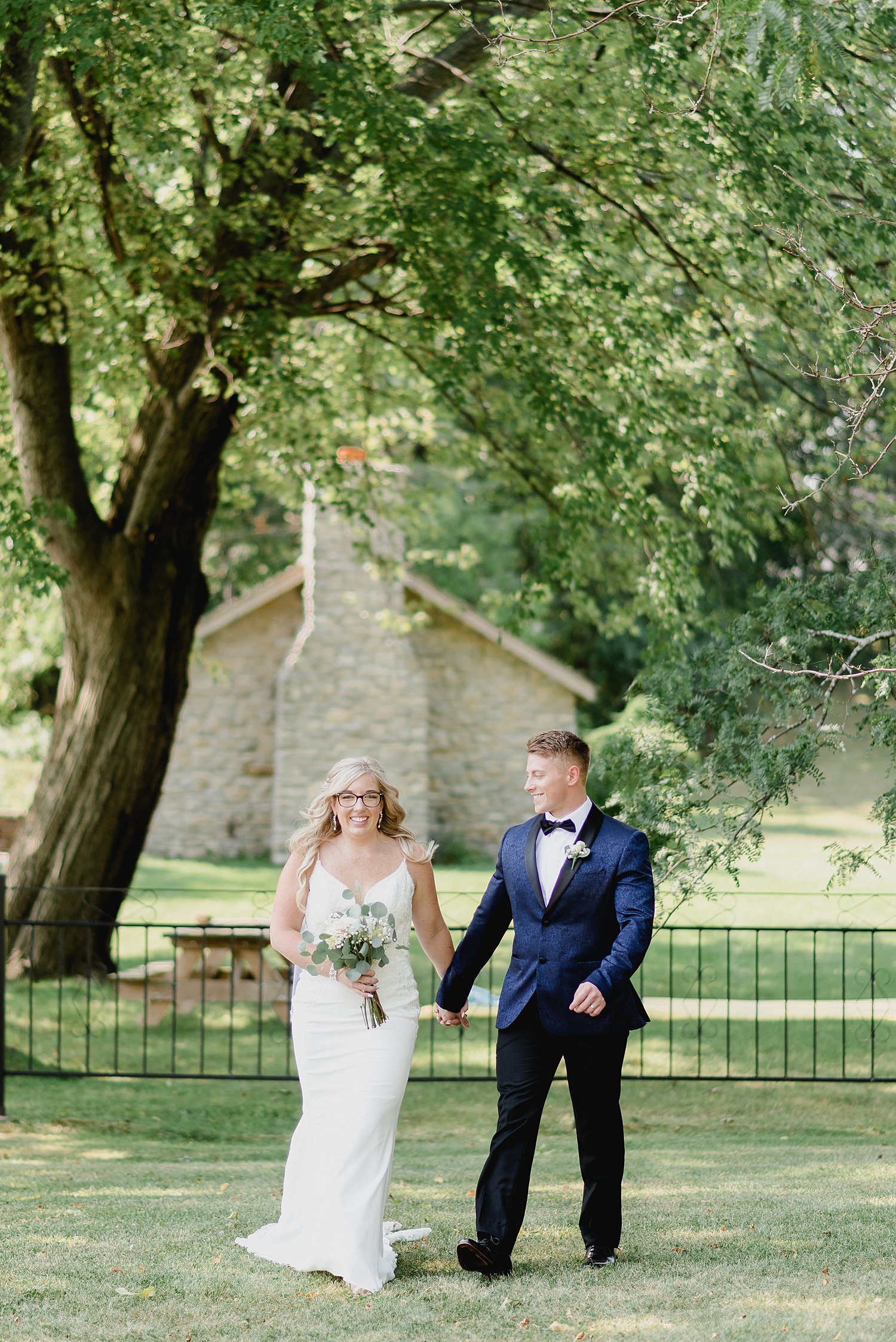 Summer Wedding at Lake on the Mountain | Prince Edward County Wedding Photographer | Holly McMurter Photographs_0062.jpg