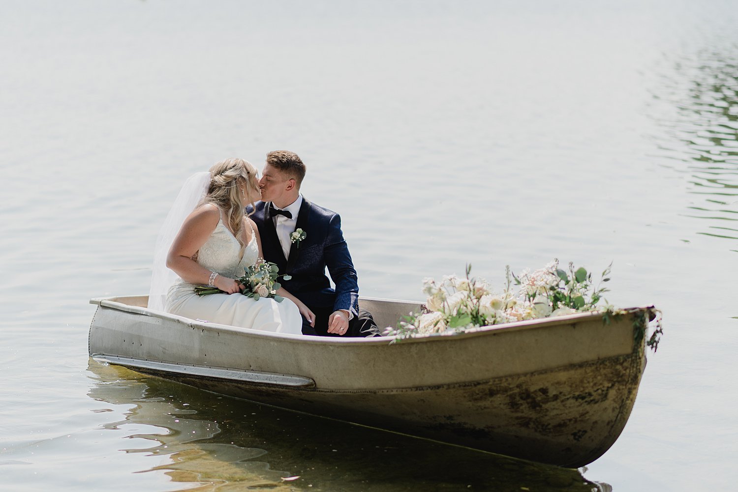 Summer Wedding at Lake on the Mountain | Prince Edward County Wedding Photographer | Holly McMurter Photographs_0070.jpg
