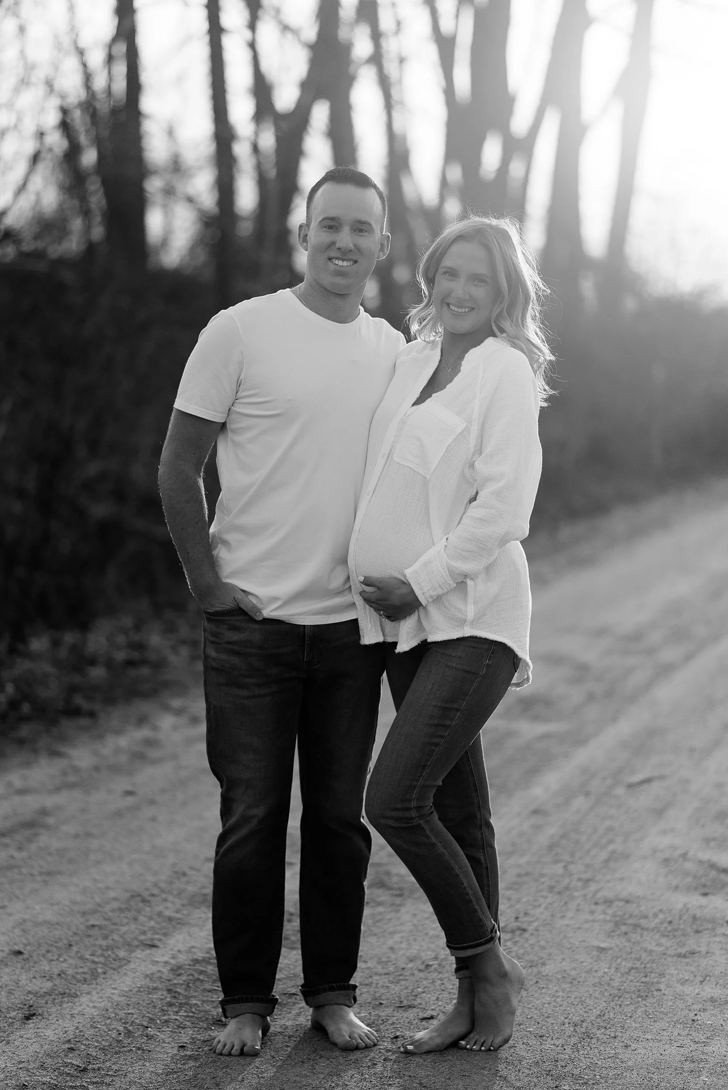 Wellington Beach Maternity Session| Prince Edward County Wedding Photographer | Holly McMurter Photographs_0061.jpg