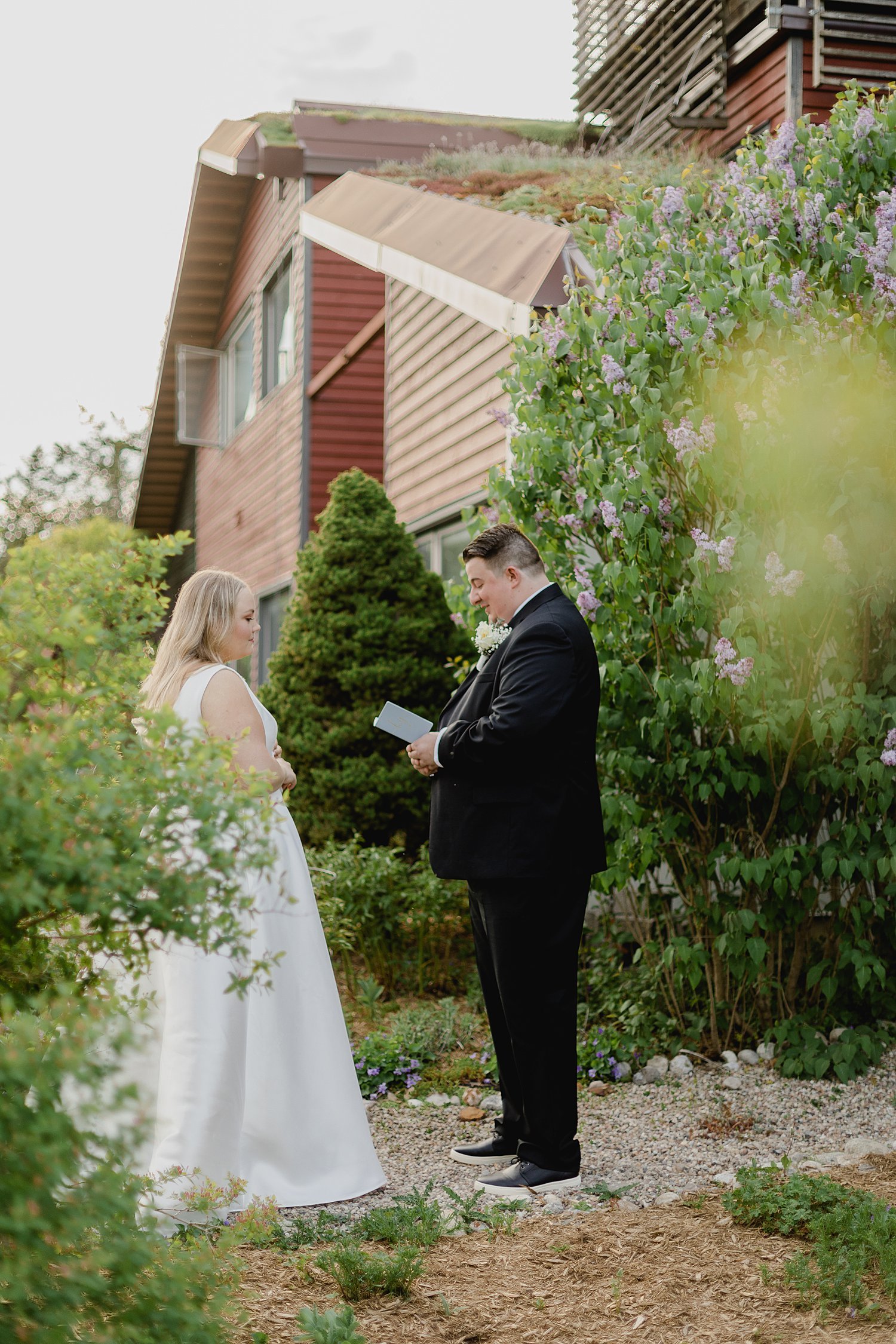 Intimate PEC Micro Wedding | Prince Edward County Wedding Photographer | Holly McMurter Photographs_0044.jpg