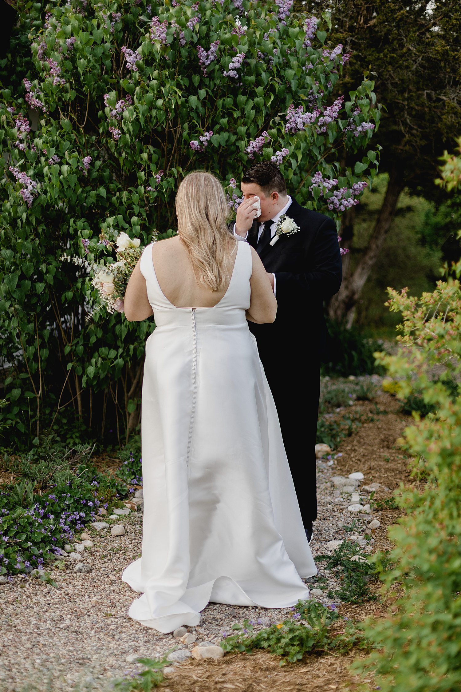 Intimate PEC Micro Wedding | Prince Edward County Wedding Photographer | Holly McMurter Photographs_0052.jpg