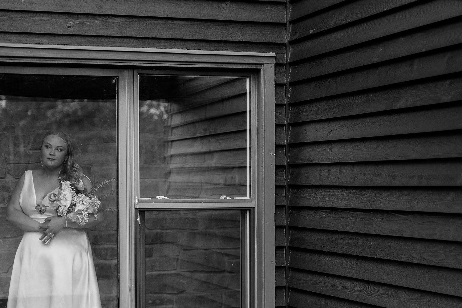 Intimate PEC Micro Wedding | Prince Edward County Wedding Photographer | Holly McMurter Photographs_0061.jpg