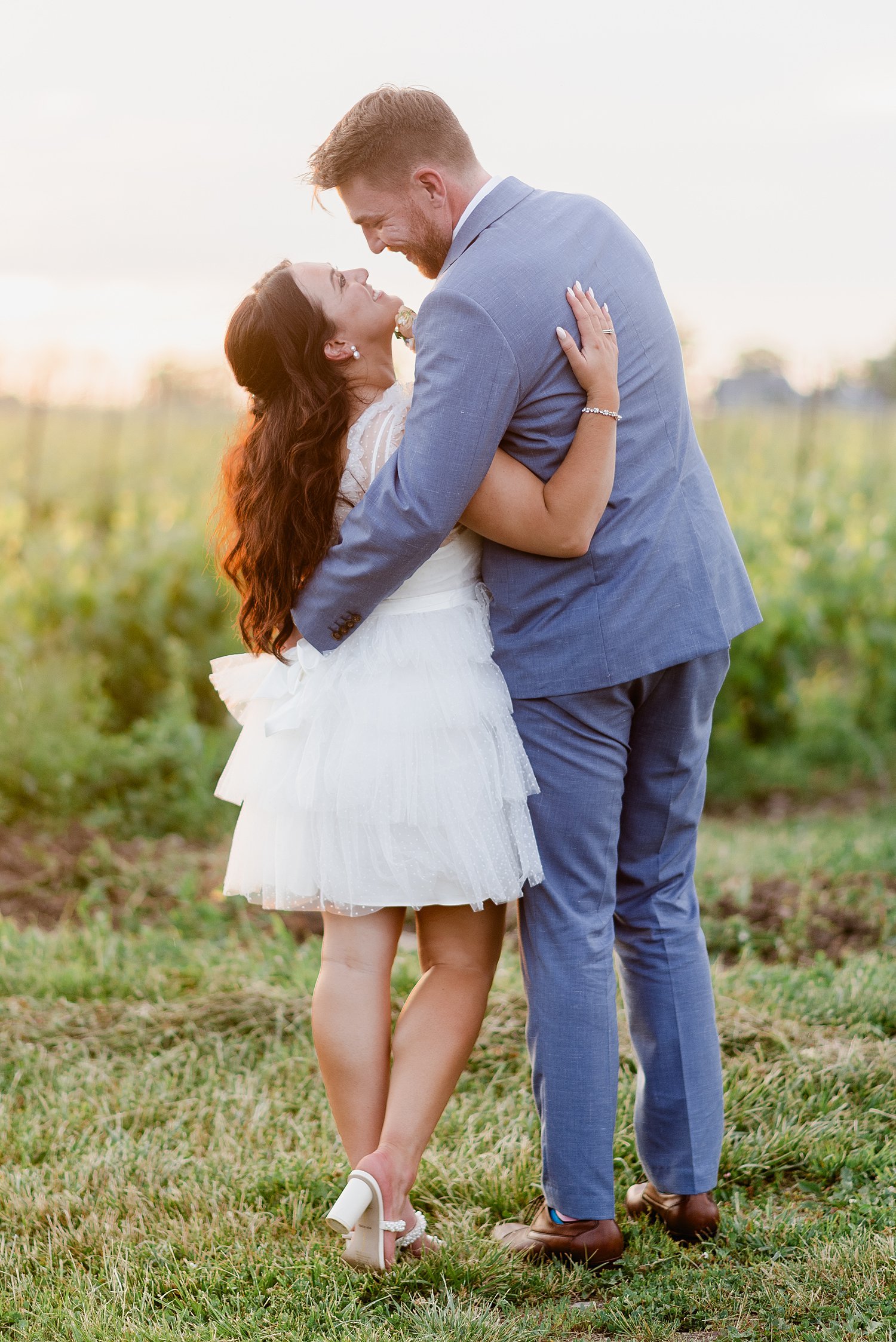 Casa Dea Winery Wedding in Prince Edward County | Prince Edward County Wedding Photographer | Holly McMurter Photographs_0115.jpg
