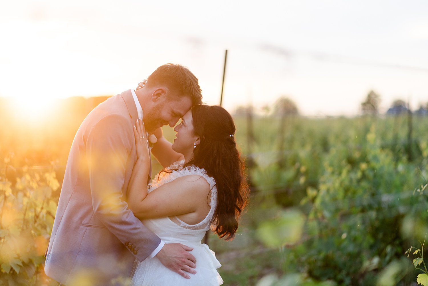 Casa Dea Winery Wedding in Prince Edward County | Prince Edward County Wedding Photographer | Holly McMurter Photographs_0119.jpg