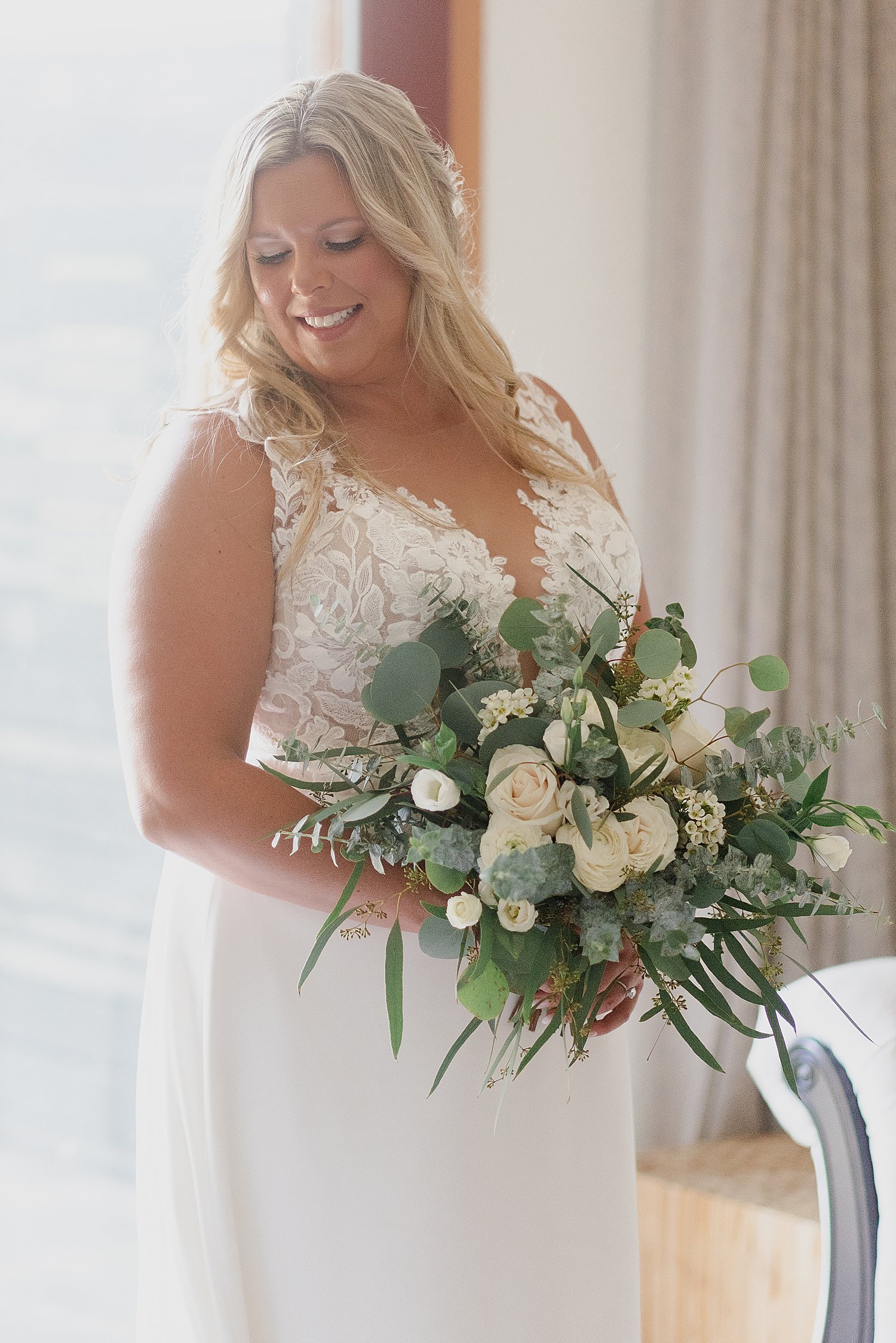 Cherryvale Wedding in Prince Edward County | Holly McMurter Photographs_0007.jpg