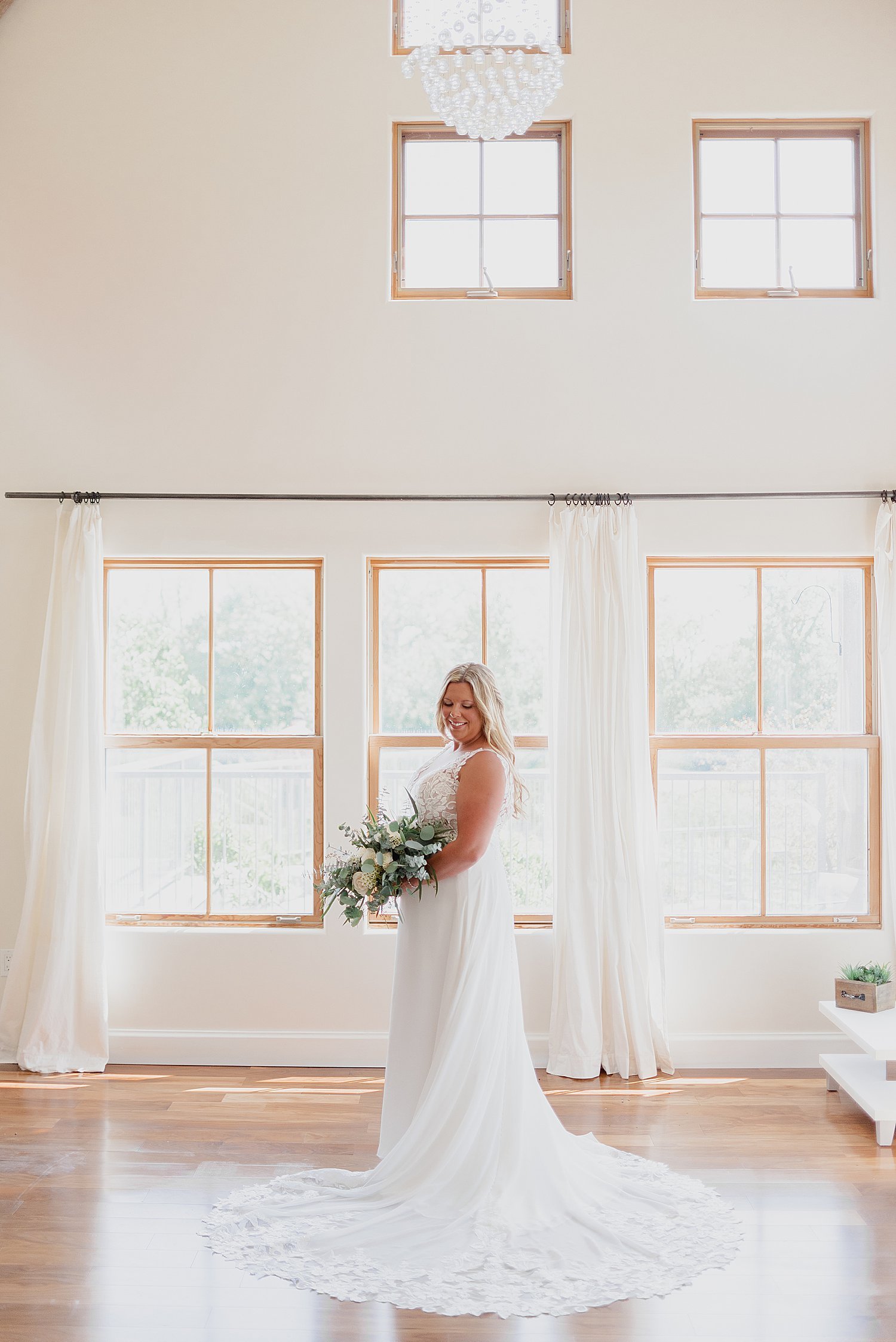Cherryvale Wedding in Prince Edward County | Holly McMurter Photographs_0009.jpg