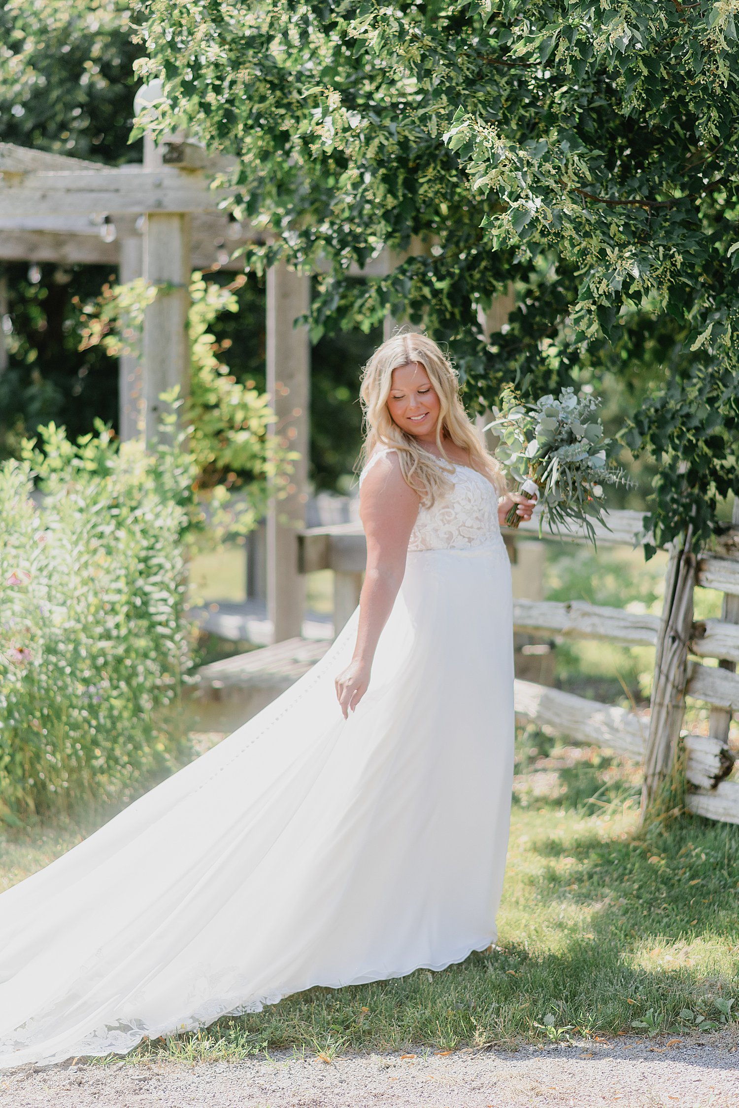 Cherryvale Wedding in Prince Edward County | Holly McMurter Photographs_0023.jpg