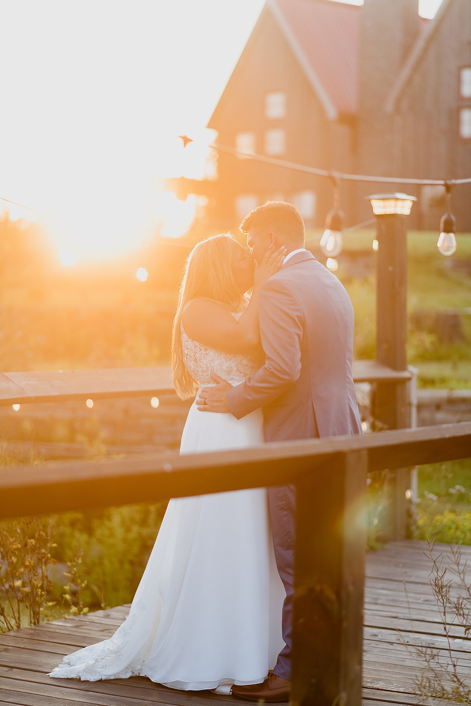 Cherryvale Wedding in Prince Edward County | Holly McMurter Photographs_0072.jpg