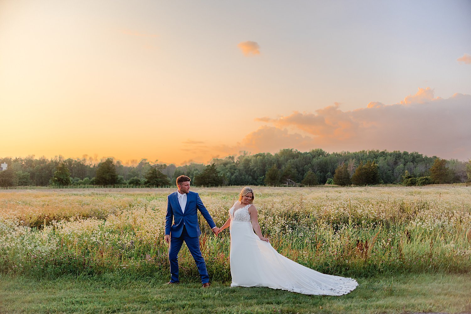 Cherryvale Wedding in Prince Edward County | Holly McMurter Photographs_0080.jpg