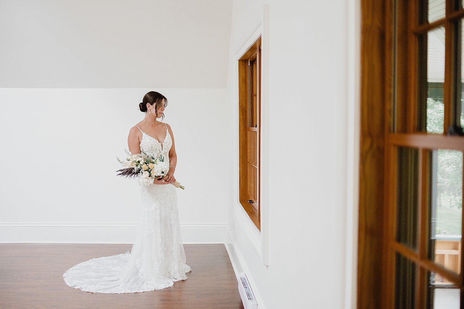 Rainy Wedding Day at Opinicon Resort  | Prince Edward County Wedding Photographer | Holly McMurter Photographs_0008.jpg