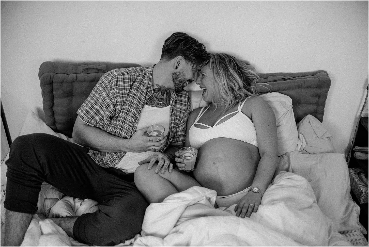 Cozy Winter In-Home Maternity Session | PEC Photographer, Holly McMurter Photographs_0016.jpg