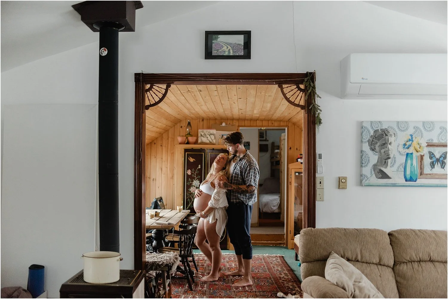 Cozy Winter In-Home Maternity Session | PEC Photographer, Holly McMurter Photographs_0021.jpg