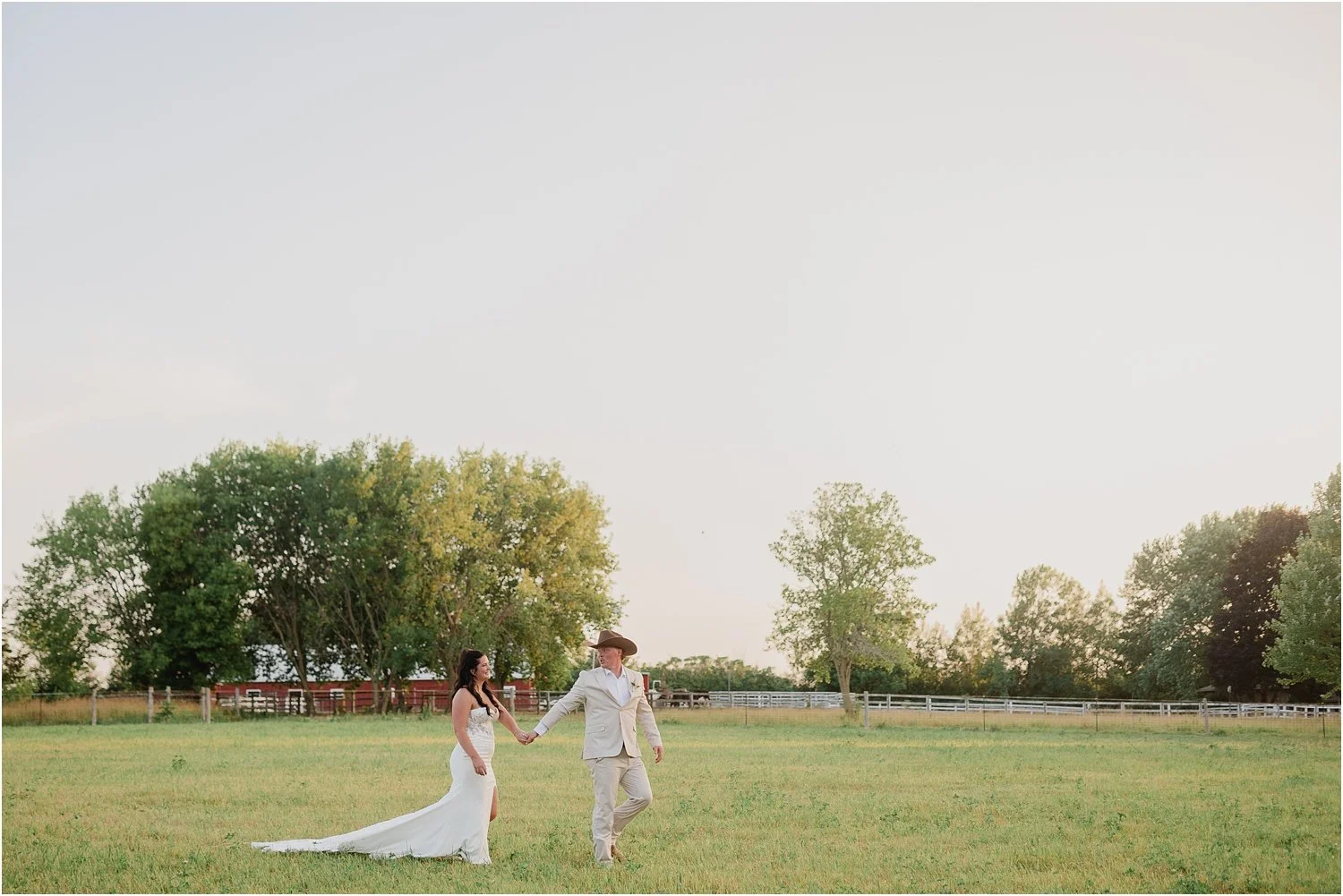 Prince Edward County backyard wedding golden hour portraits | Holly McMurter Photographs_0019.jpg