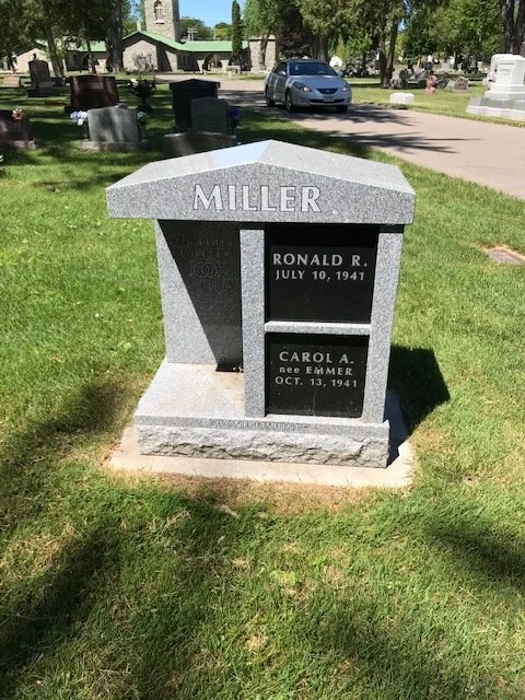 Memorial MILLER.jpg