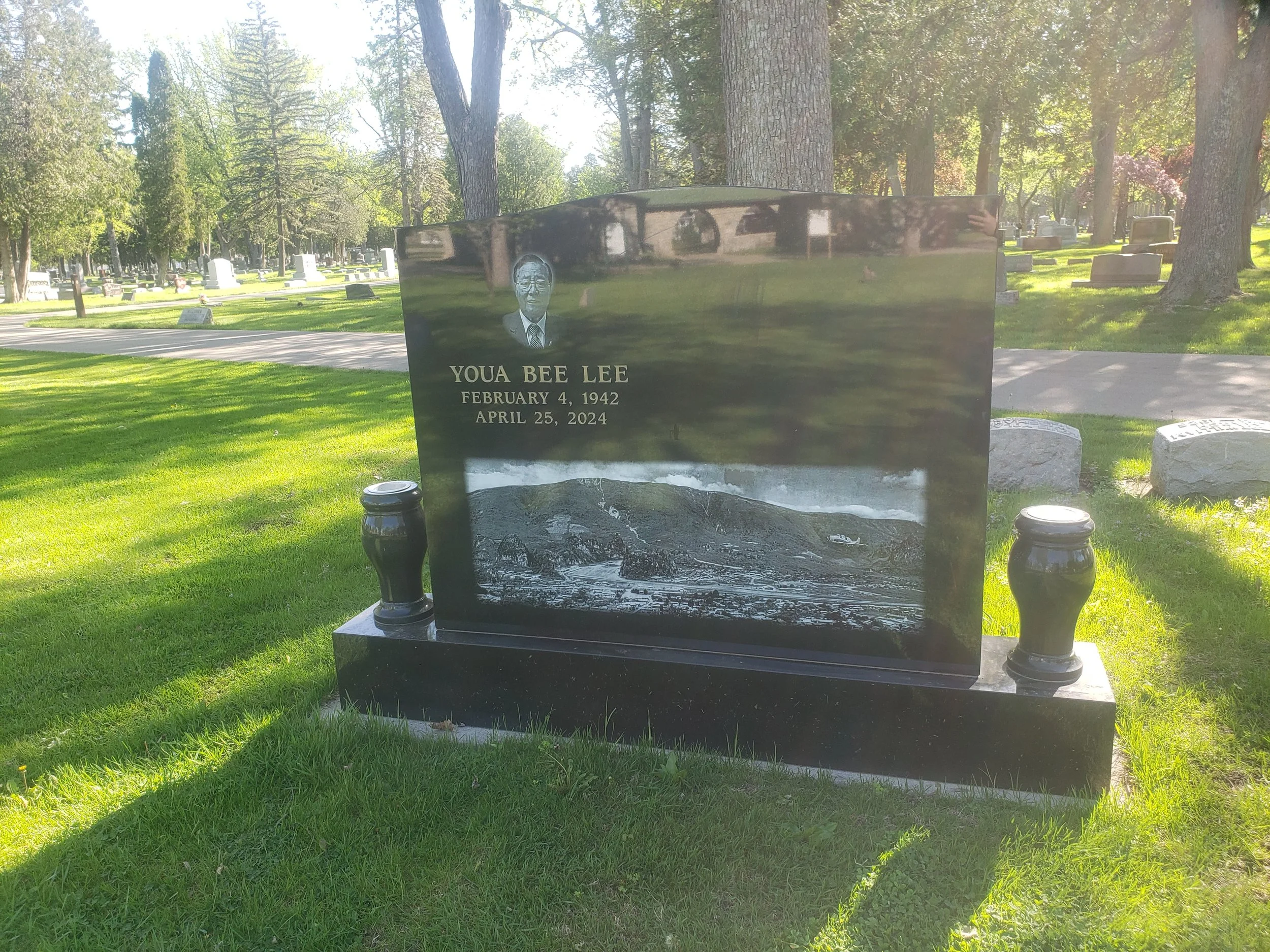 Large Youa Bee Lee.jpg