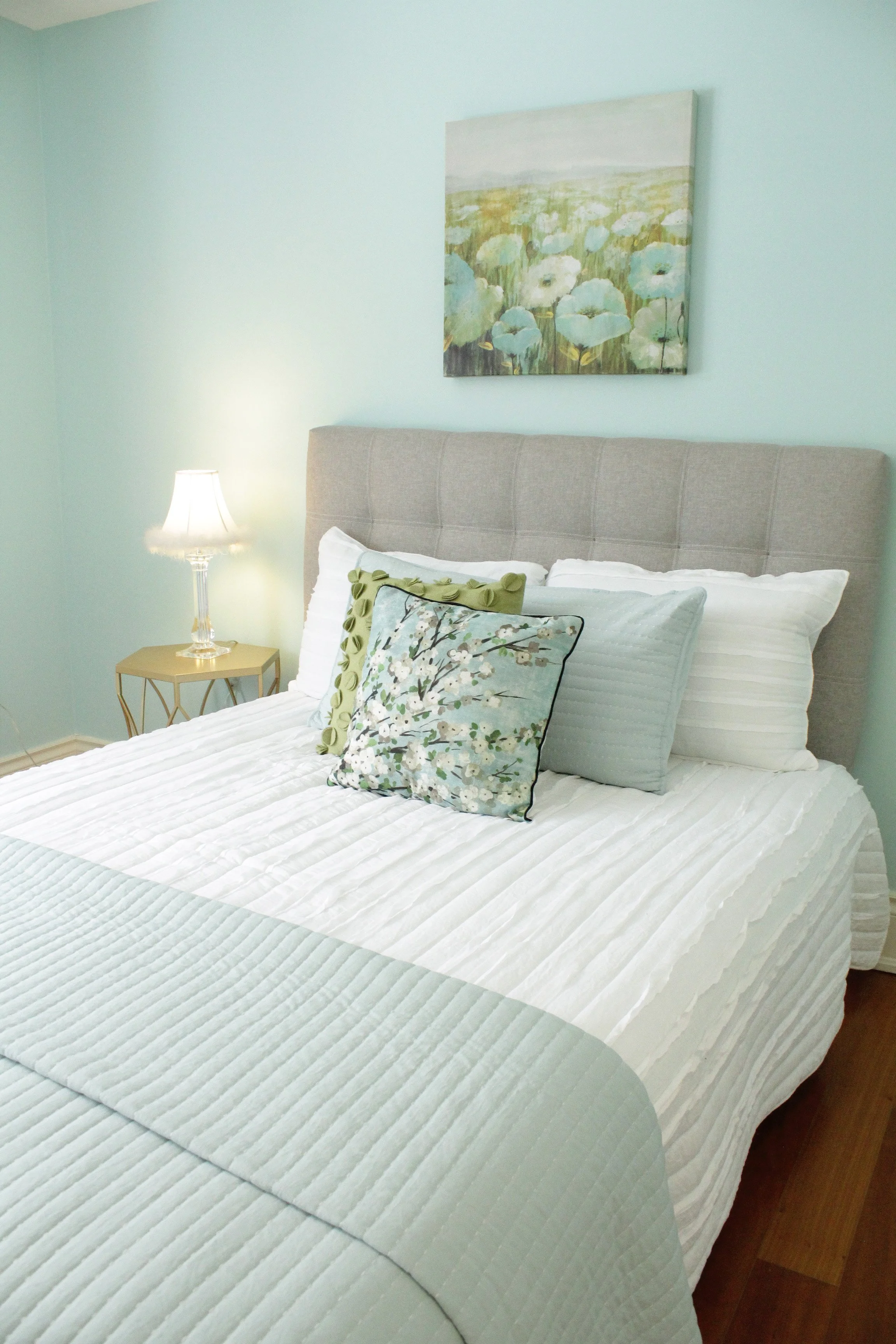 Flower Print Blue Accent Pillow - AP514