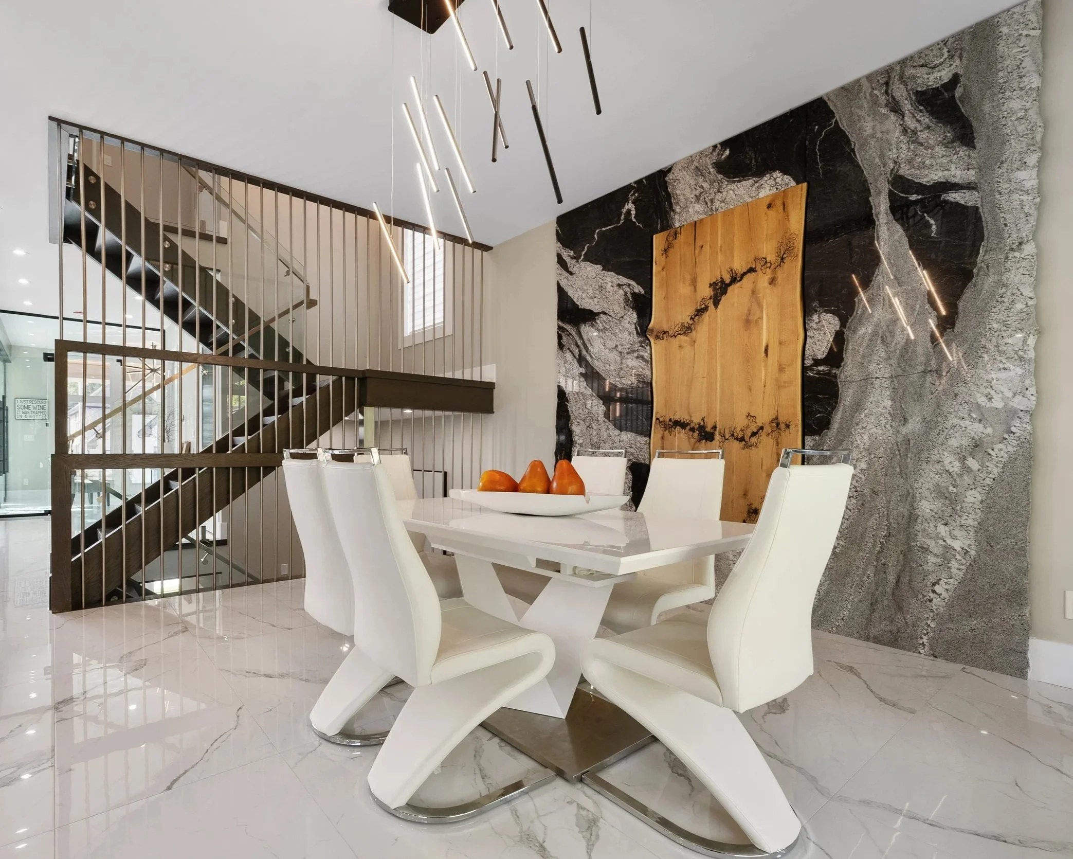 White Leaf Decorative Accessory - DA77