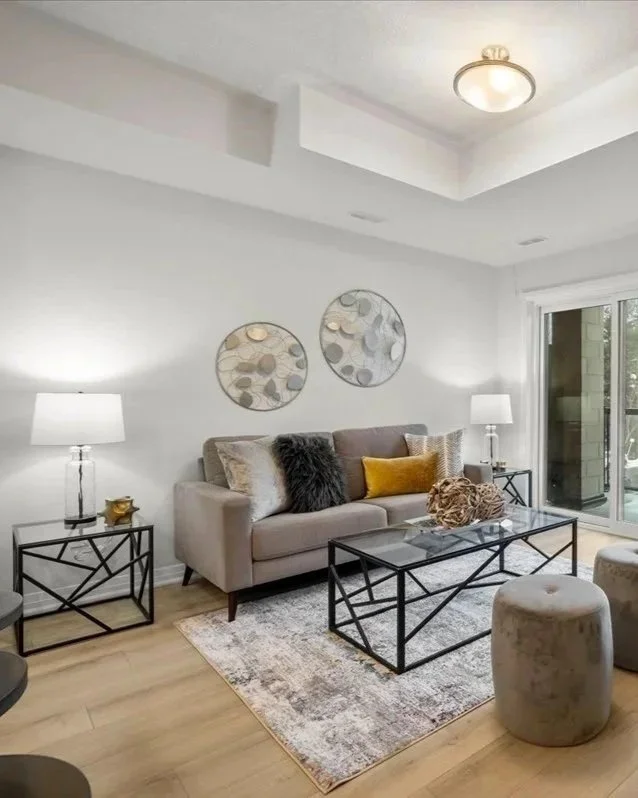 Black Glass Table Lamp - LP85