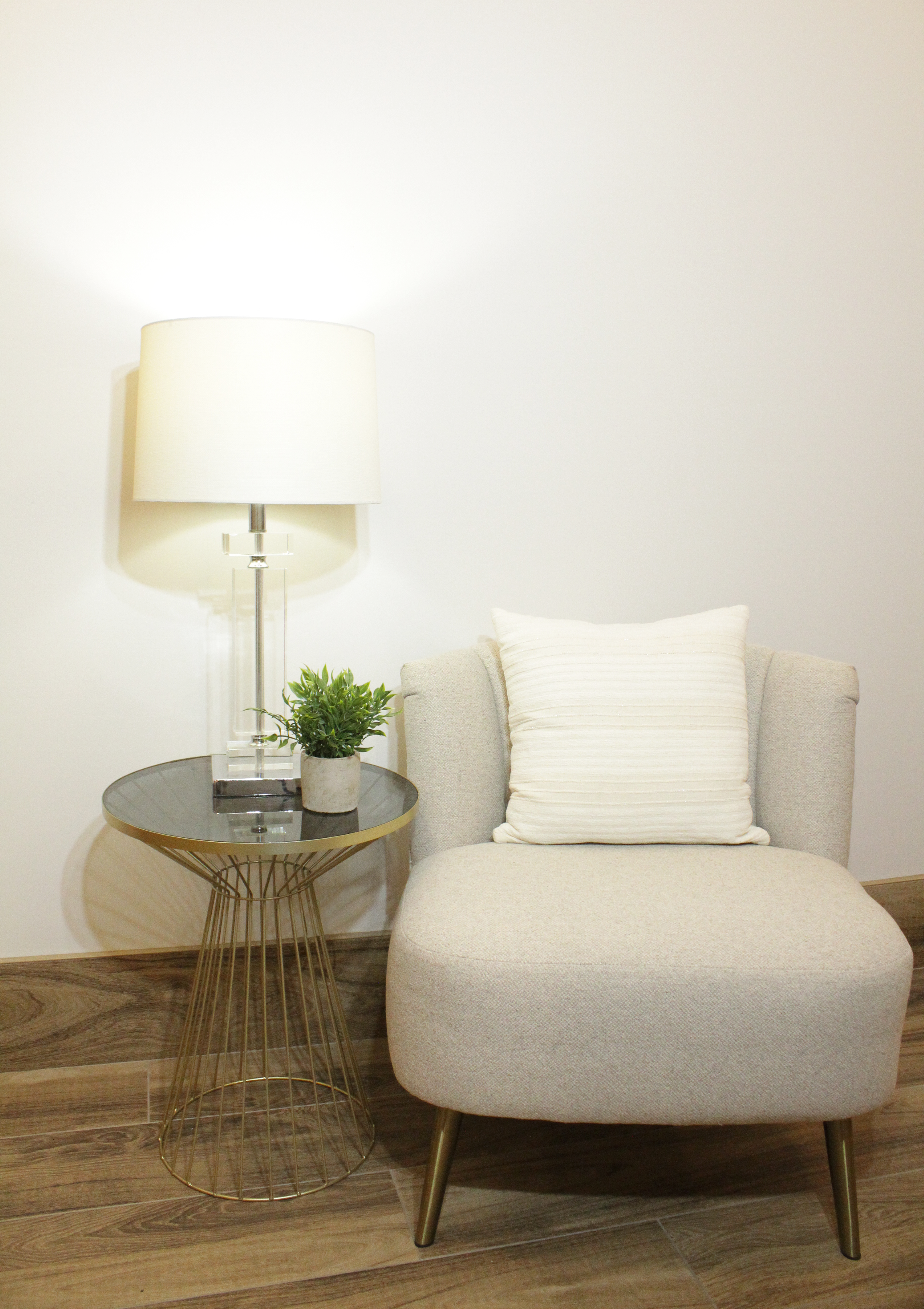 Grey Spider Lampshade with Silver Wiring - LS25