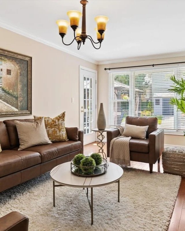 Champagne Floor Vase - FD149