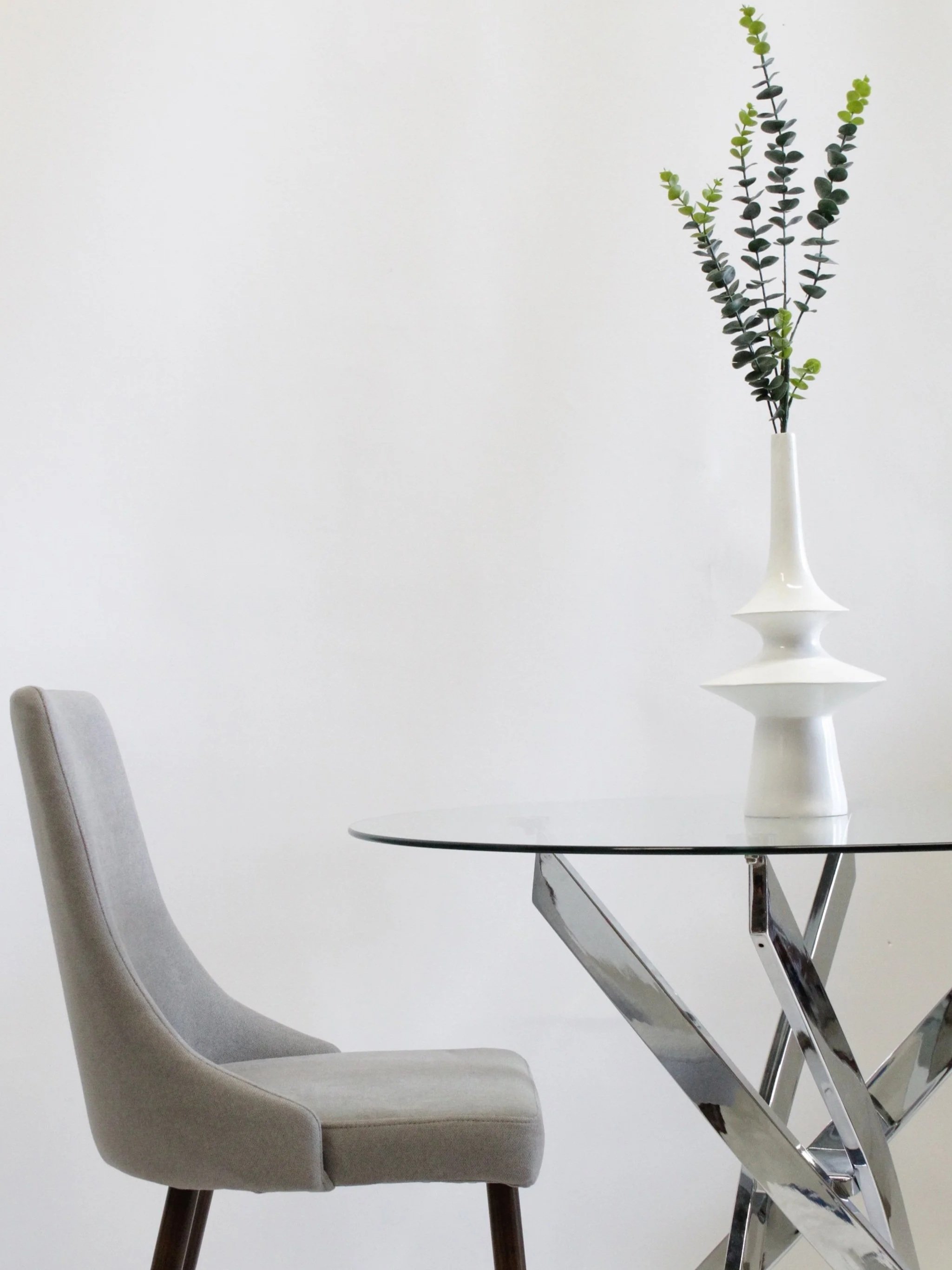 White Irregular Decorative Accessory - DA364