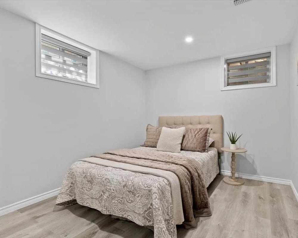 Velvet Brown Queen Comforter - BD50