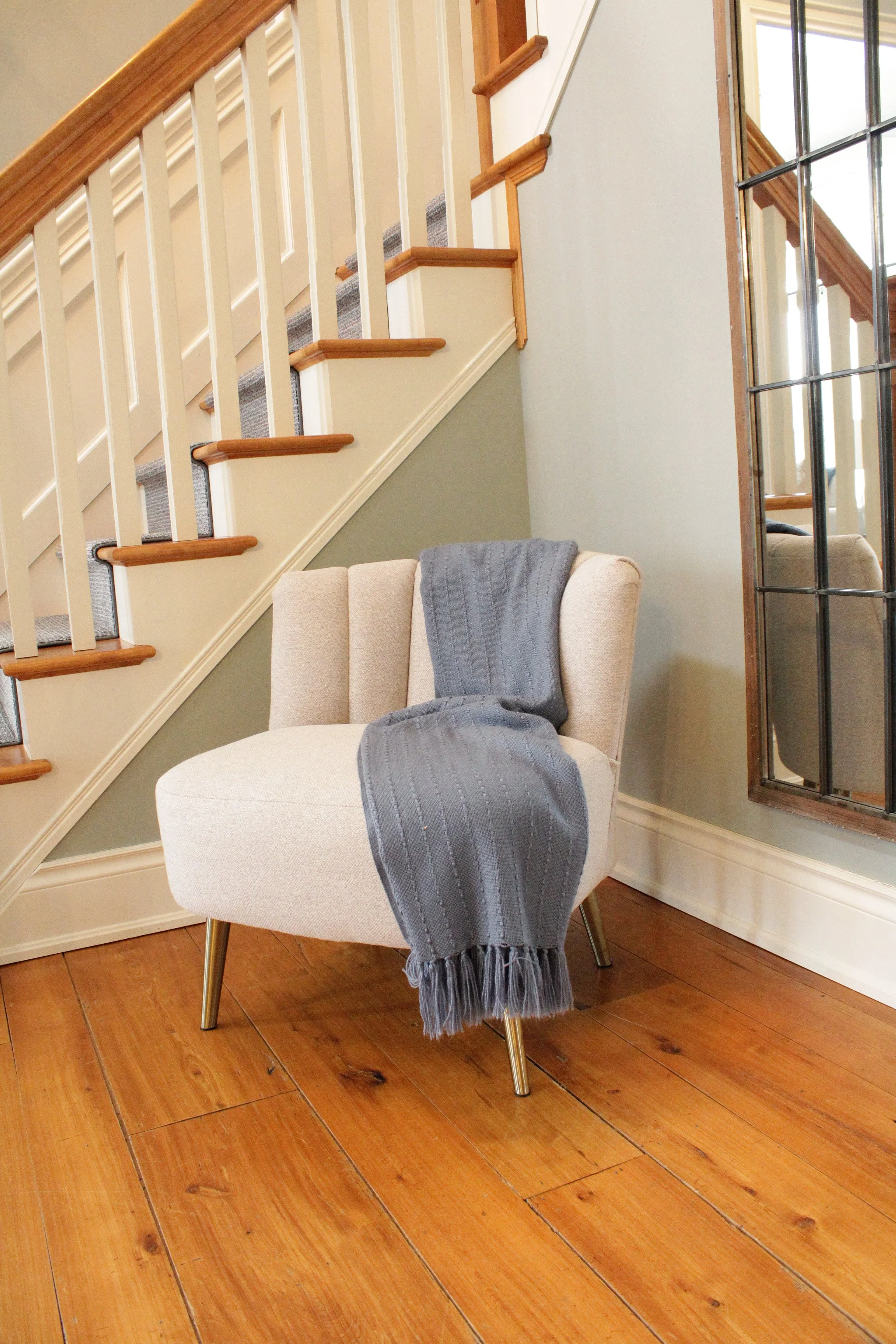 Blue Throw Blanket with Tassels - TB50