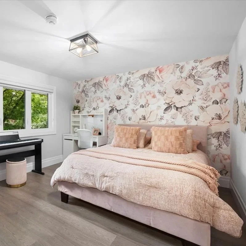 Pink Floral Queen Comforter - BD124