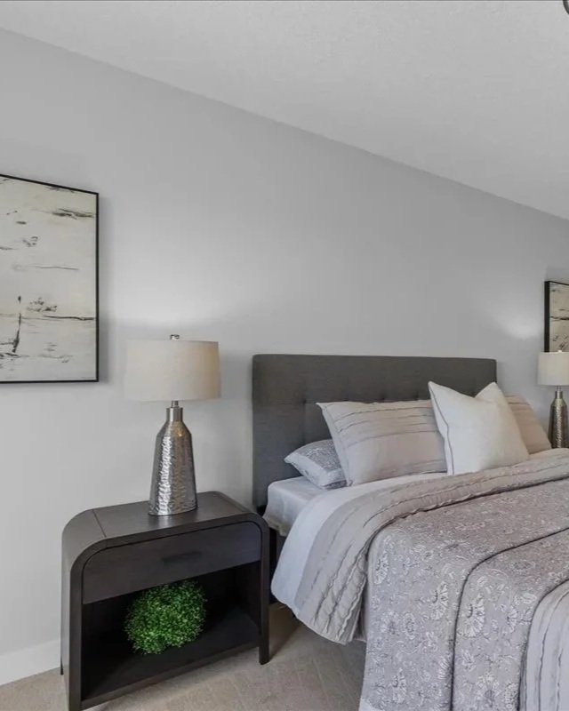 Aiden (Dark Walnut) - NT2A