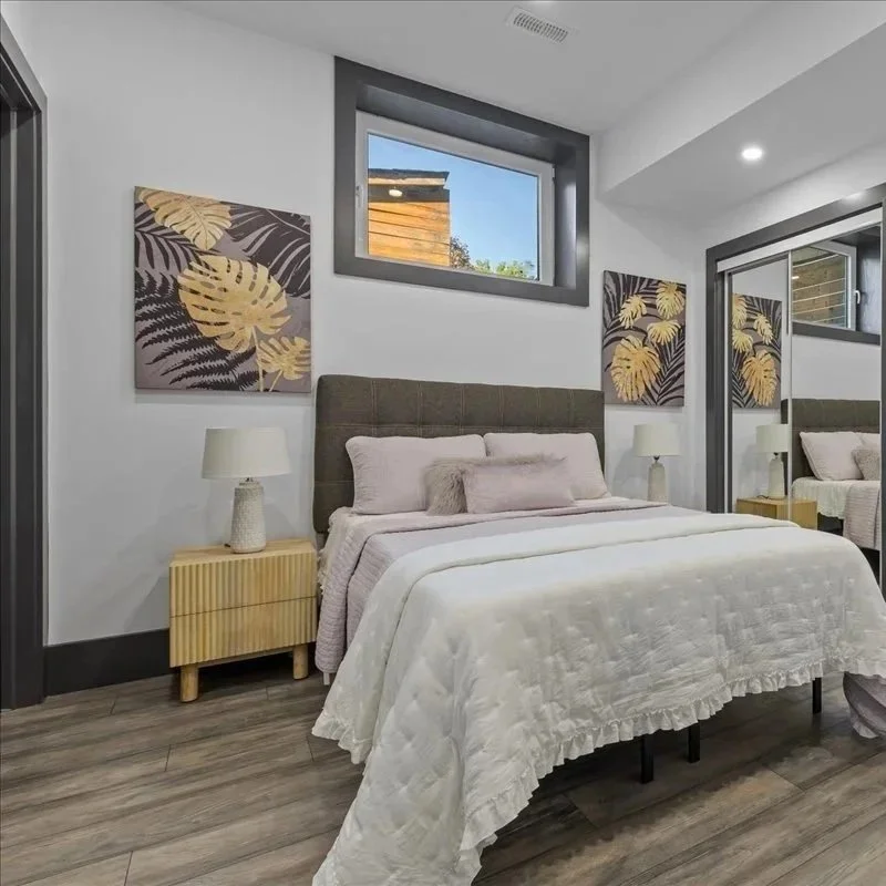 Luxury Leaves - AW479B ("24 x "32)