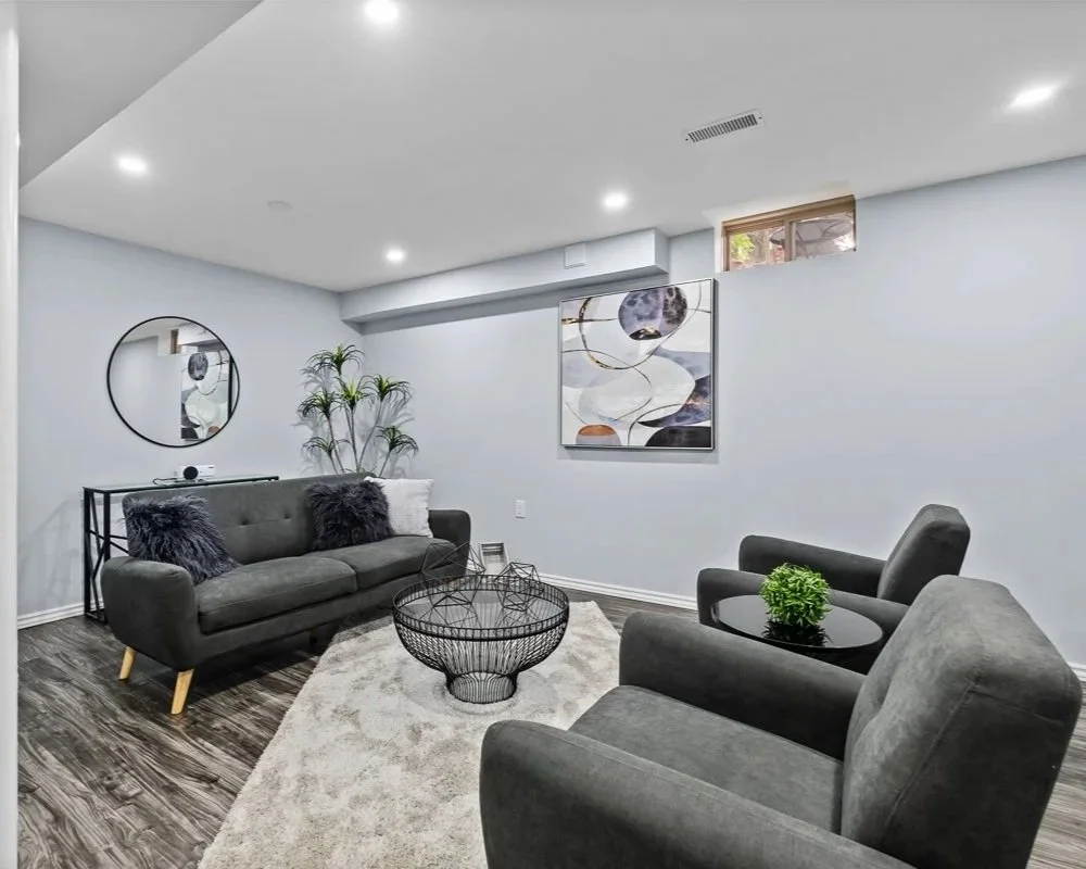 Abigail (Black) - CT1