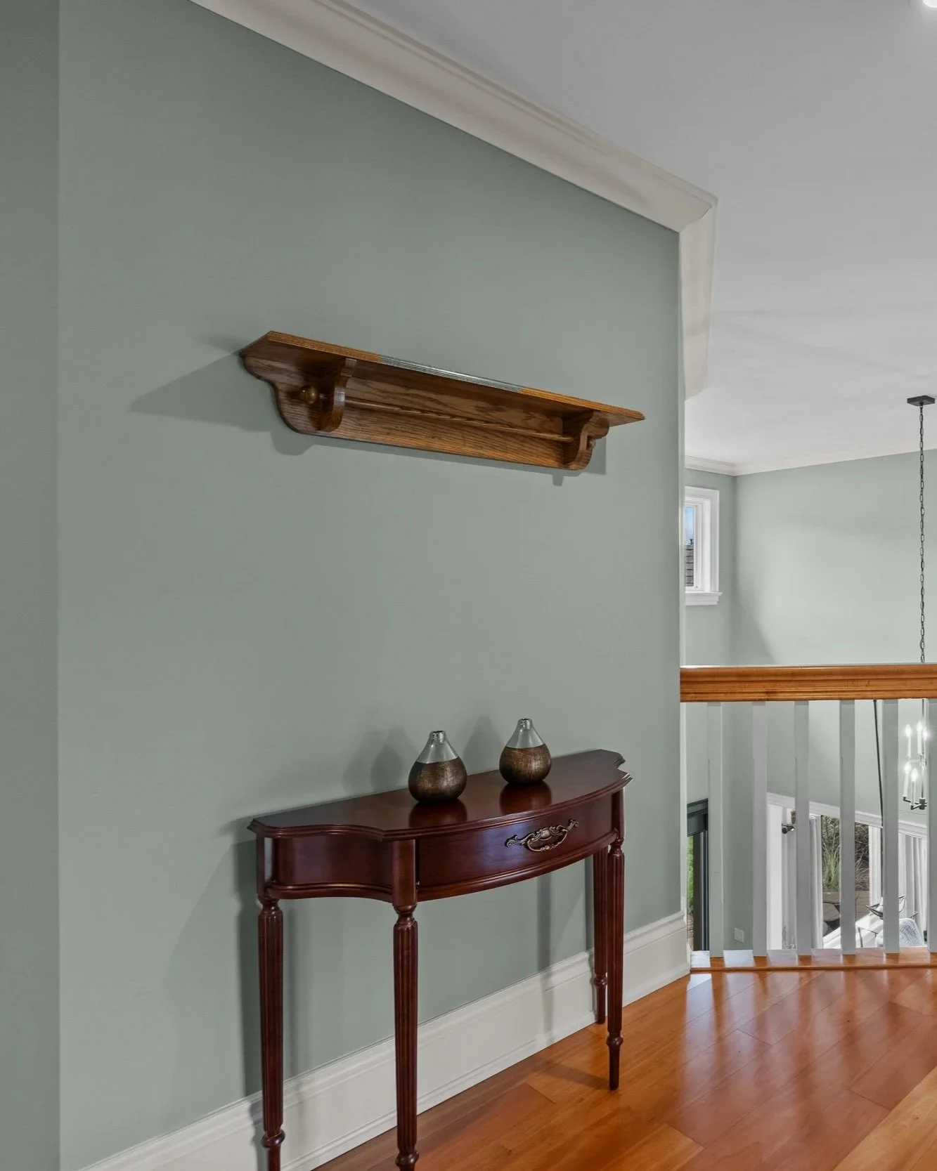 Wooden Decorative Vase - DA436