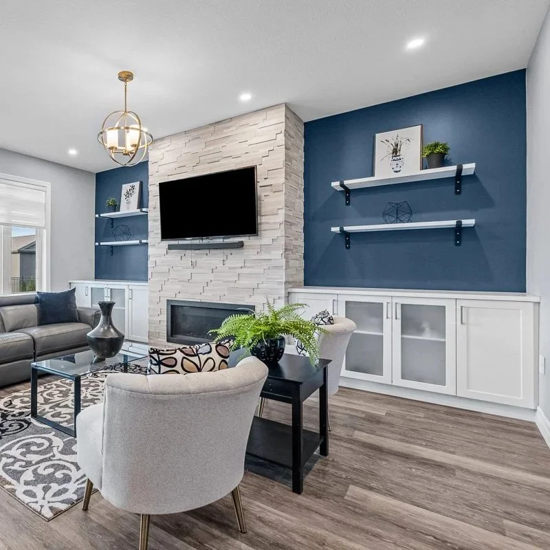 White & Blue Vases (2/2) - AW552B (15" x 19")