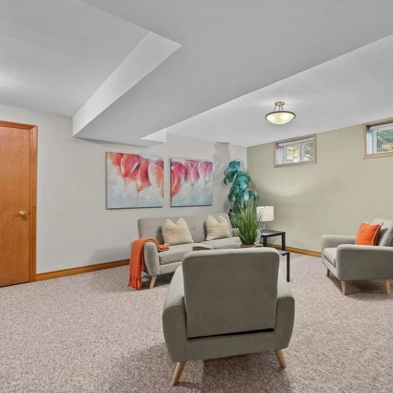 Morning Tulips - AW214A (36" x 36")