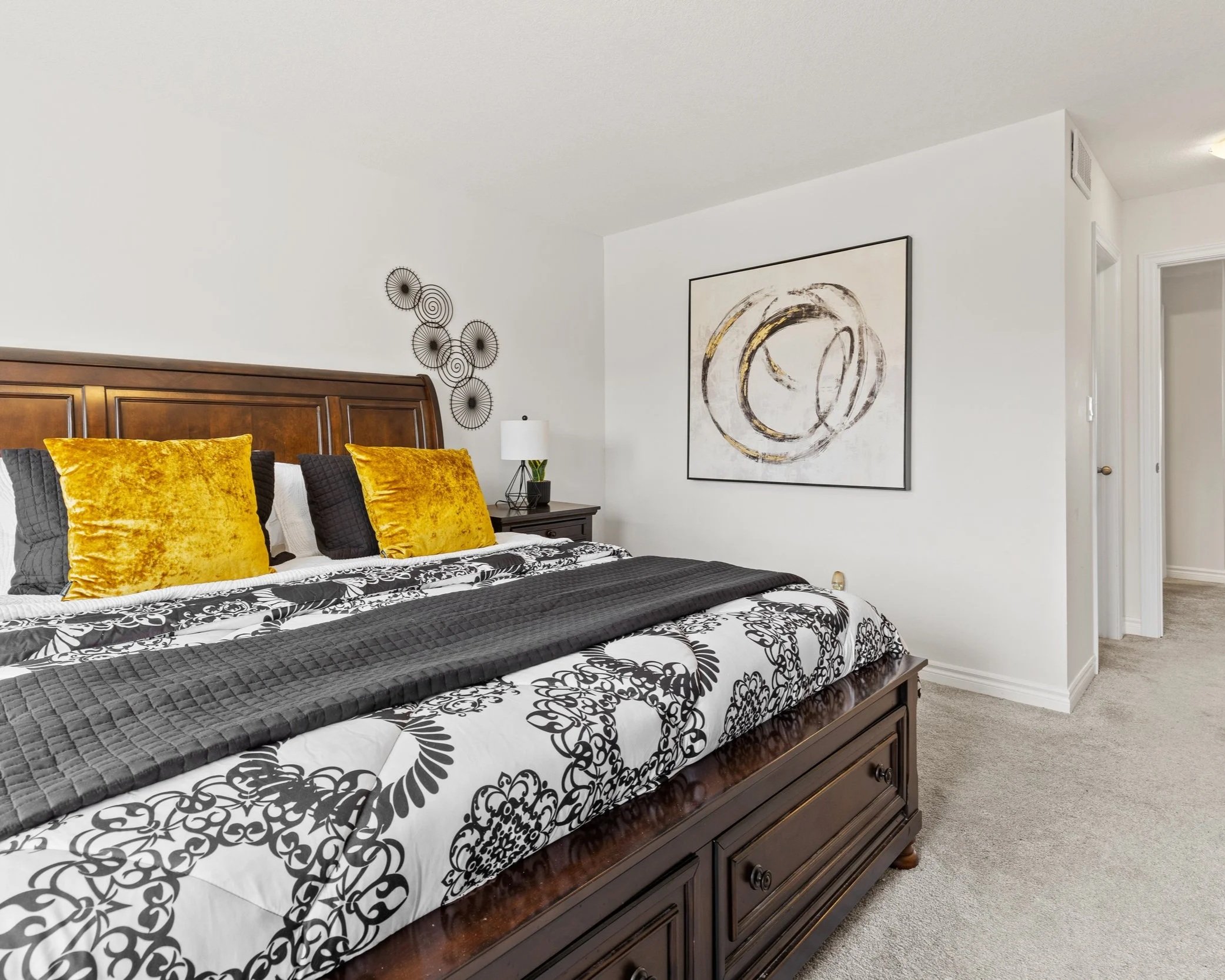 Circulo - AW607 (46" x 46")