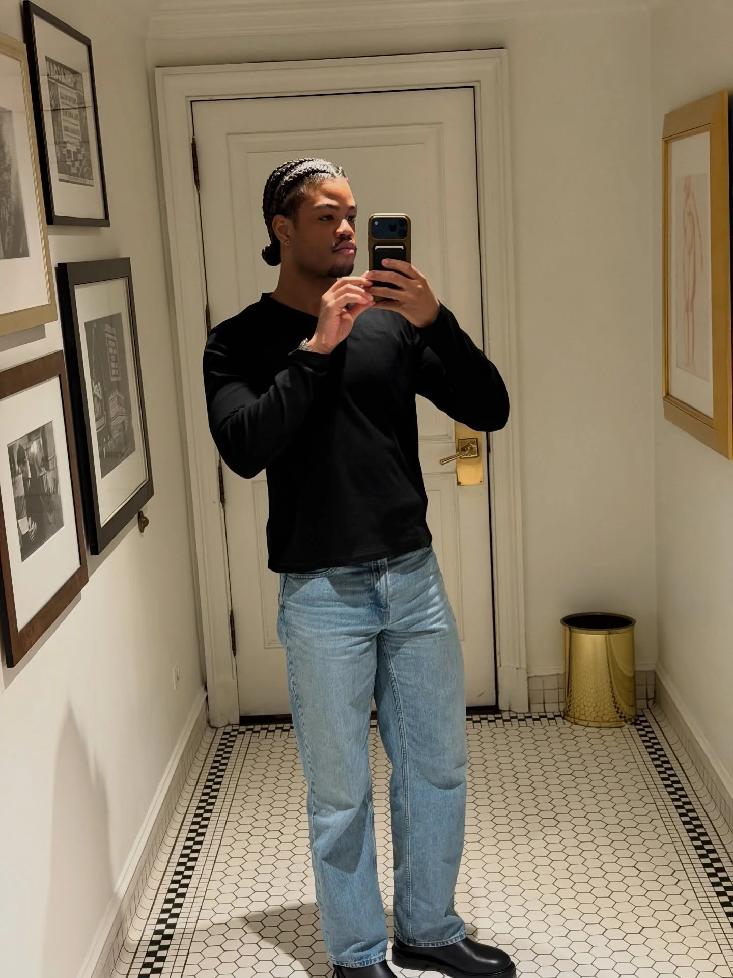 First week of the year🪞🤸🏾&zwj;♂️💇🏽&zwj;♀️🧴