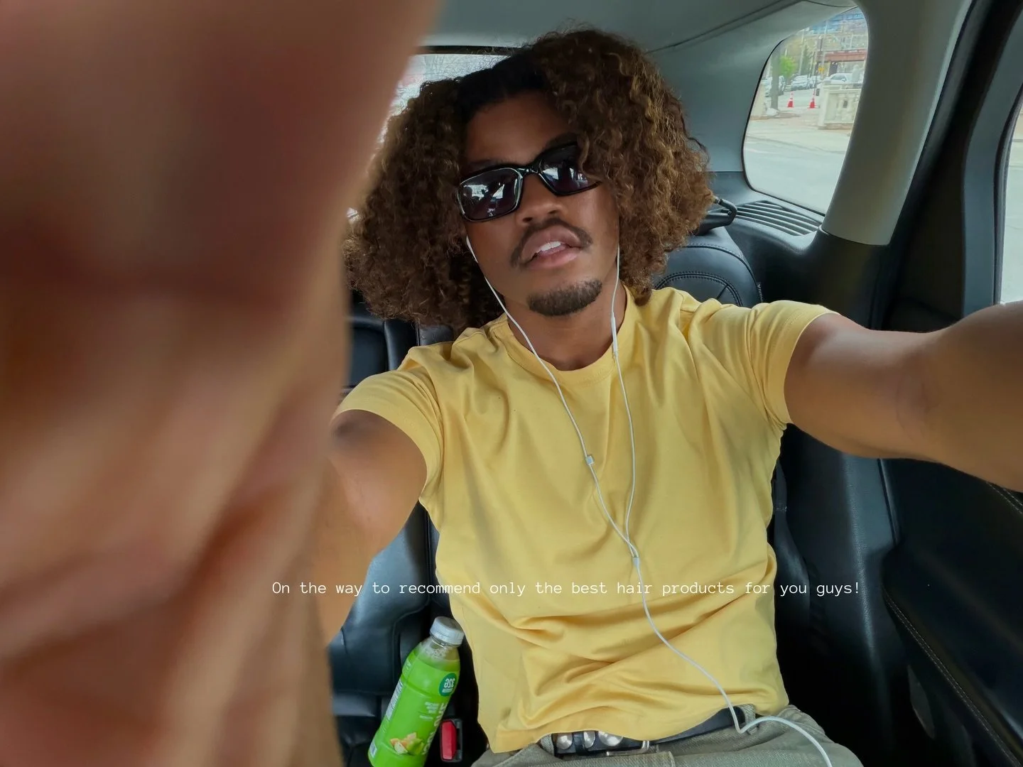 Life lately 💫🕯️🐚💗.