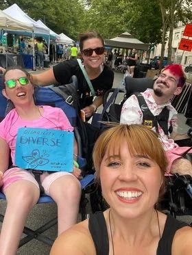 Pittsburgh group taking a selfie together