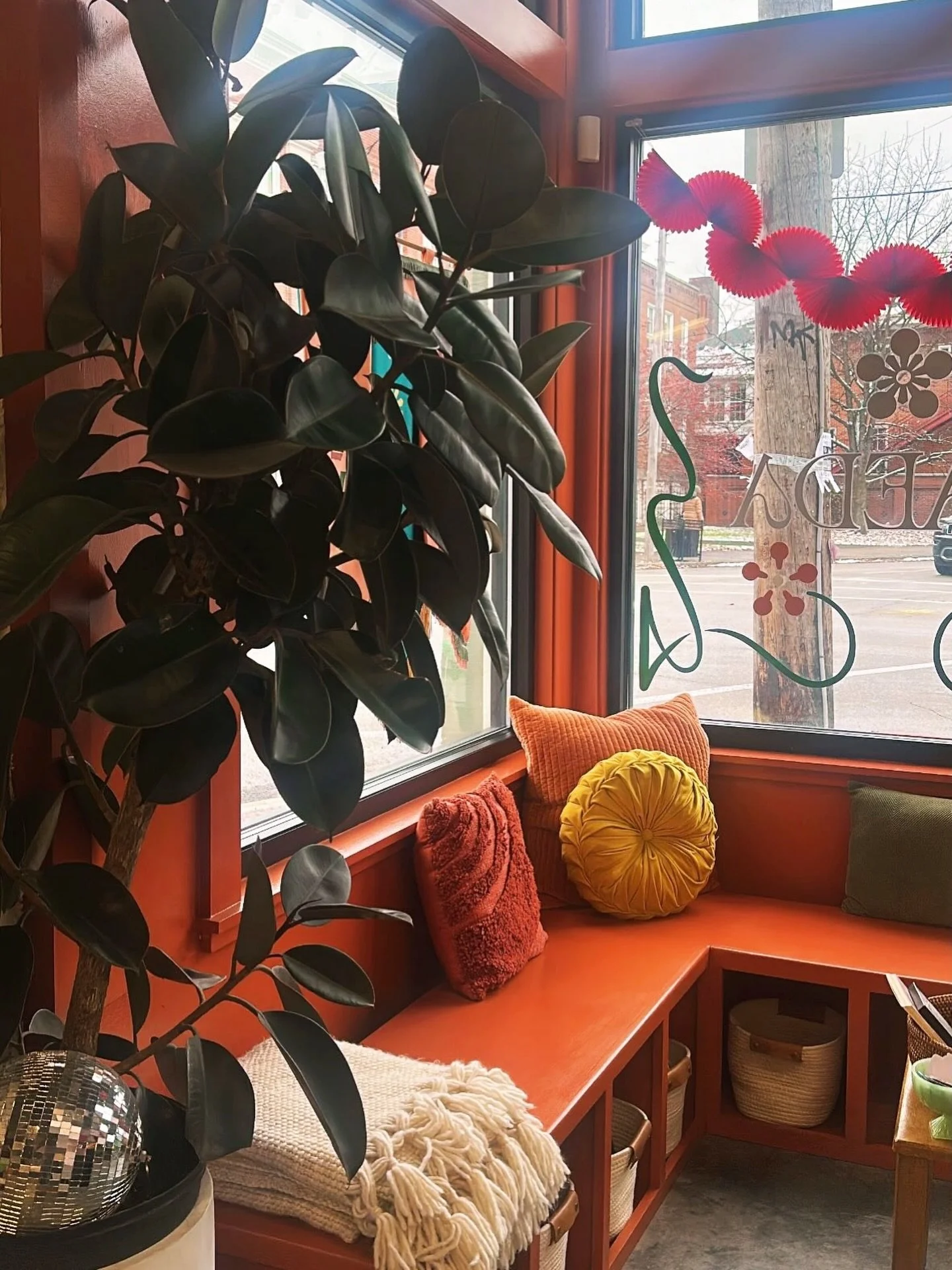 Hey 👋🏼 
&bull;
&bull;
Reminder to do the whole skin care routine, drink the tea, &amp; gently move your body. 〰️ Everything sucks but you don&rsquo;t. 🫶🏽🤓🥹
&bull;
&bull;
Hopefully we will be seeing you again in no time. 🌱