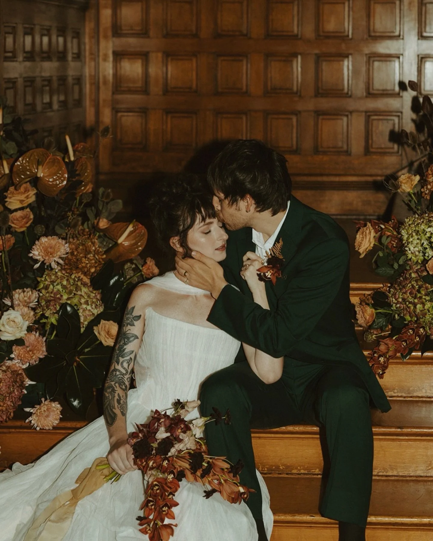 Maeda Weddings 🌼
&bull;
The wedding side of our business has gotten a major revamp! 〰️ Inquire about any future weddings right from our website. 🫶🏽
&bull;
The dreamiest wedding shoot + A list of some of our favorite local wedding vendors: 
📸 @sou